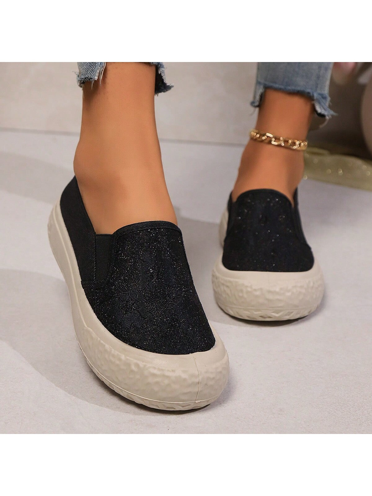 Women's Fashion Spring Autumn Casual Canvas Slip-On Flats Outdoor Soft Sole Anti-Slip Sneakers