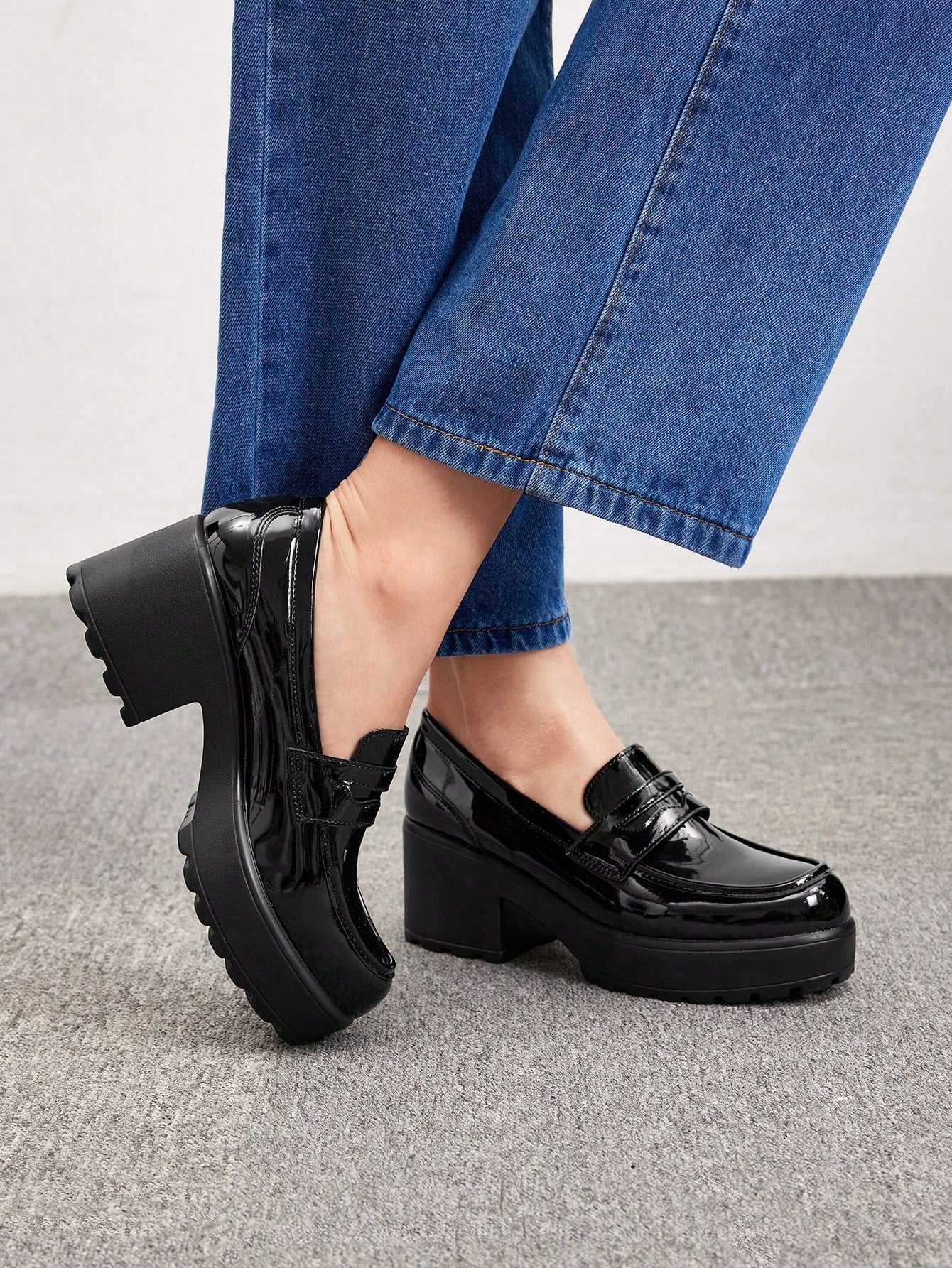 Solid Color New Fashionable Casual High Heel Platform Shoes Elegant All-Match Business Casual Business Chic Halloween