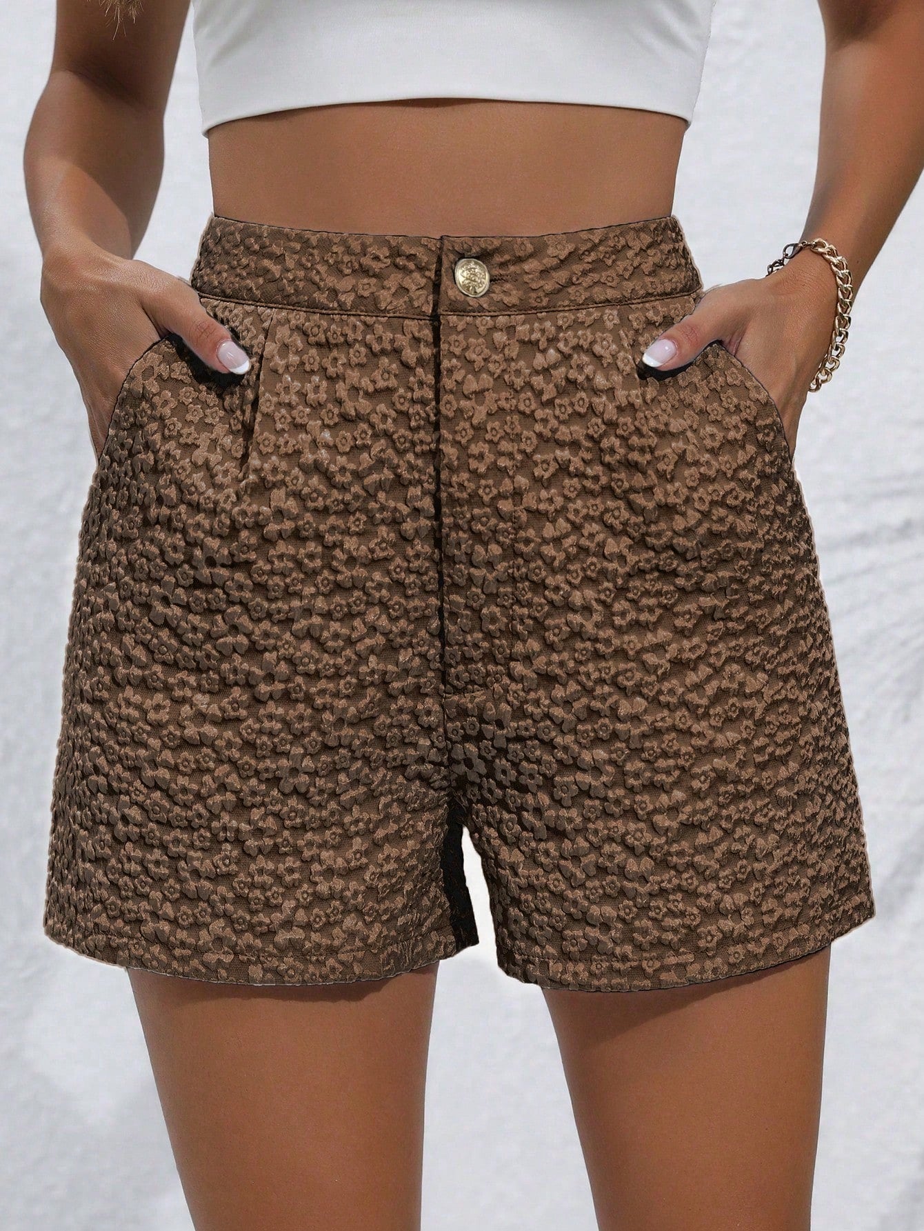 Random Jacquard Shorts With Diagonal Pockets