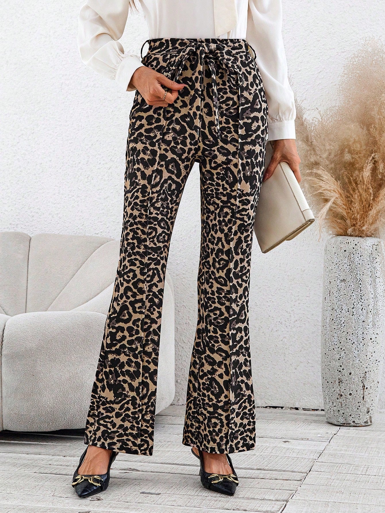 Women's Wide Belted Flared Pants