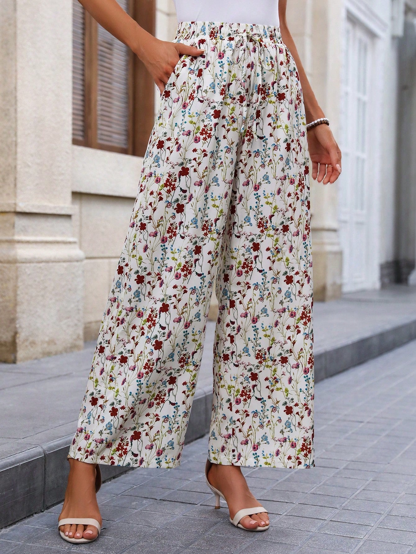 Women's Floral Pattern Pocketed Casual Summer Pants