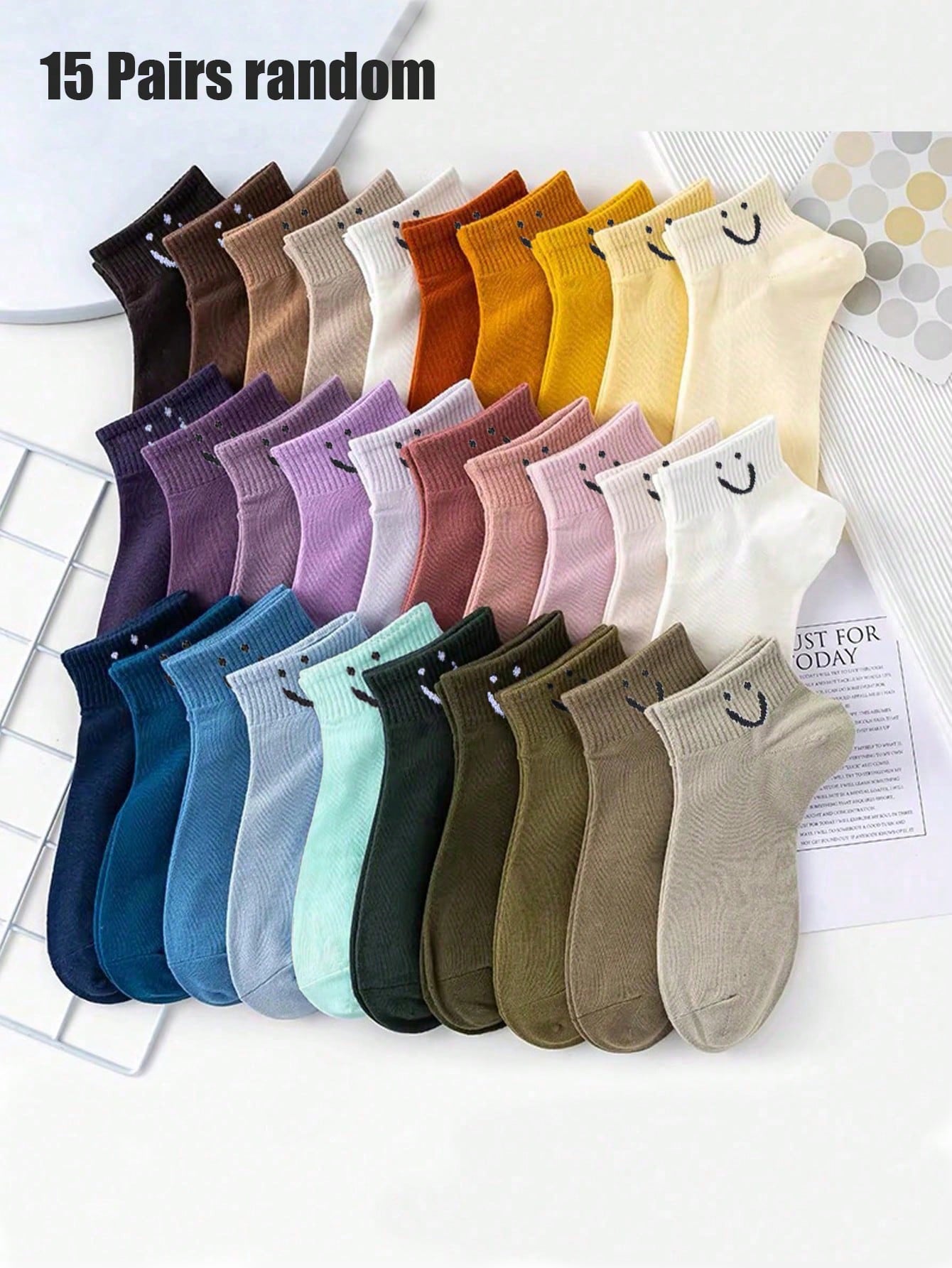 10 Pairs Random Candy Colored Smiling Face Children Sports Comfortable Daily Casual Elastic Short Socks