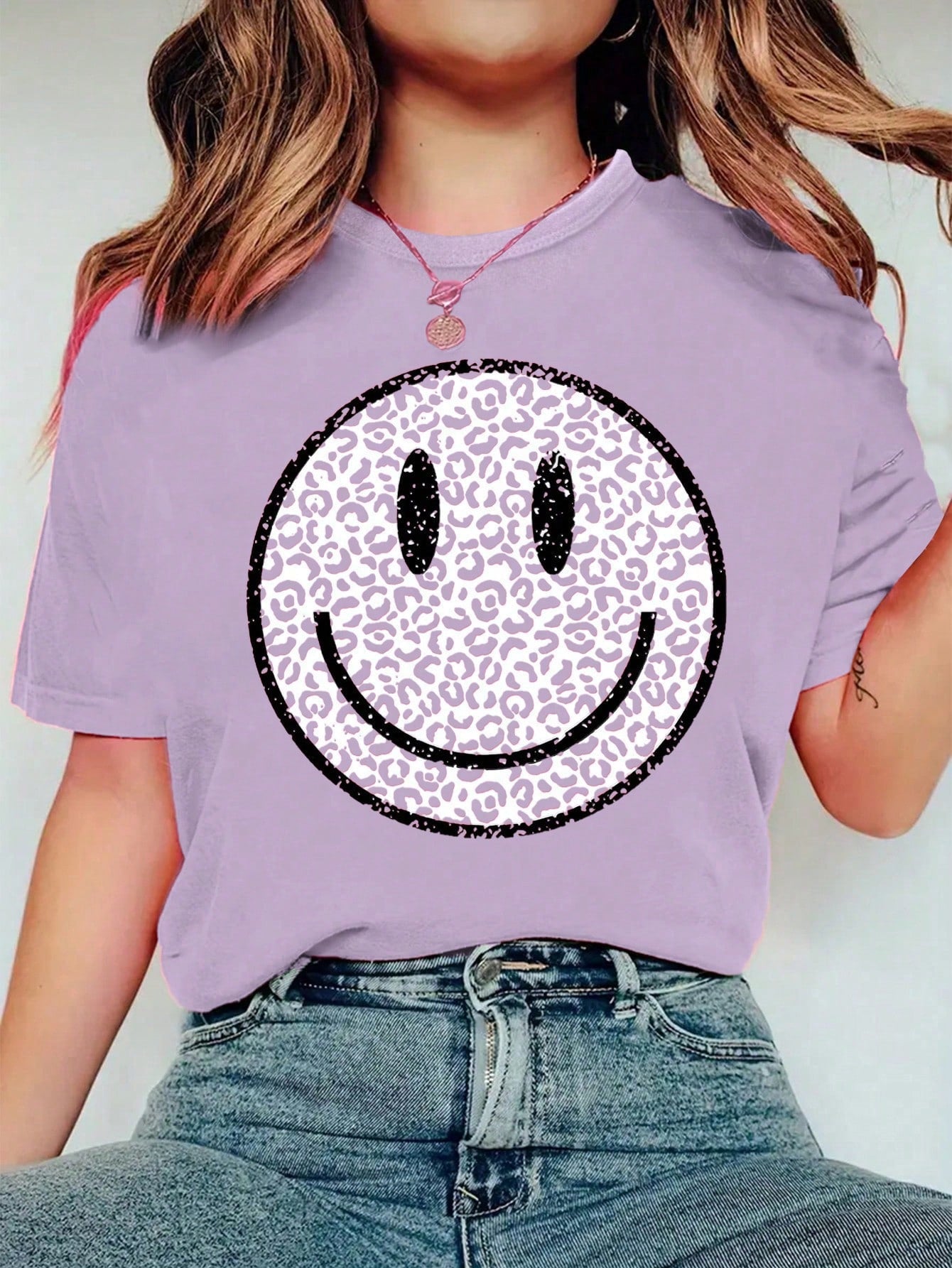 Tween Girl Oversized Graphic T-Shirt With Smiling Face & Leopard Print, Cute And Trendy Short Sleeve Casual Top