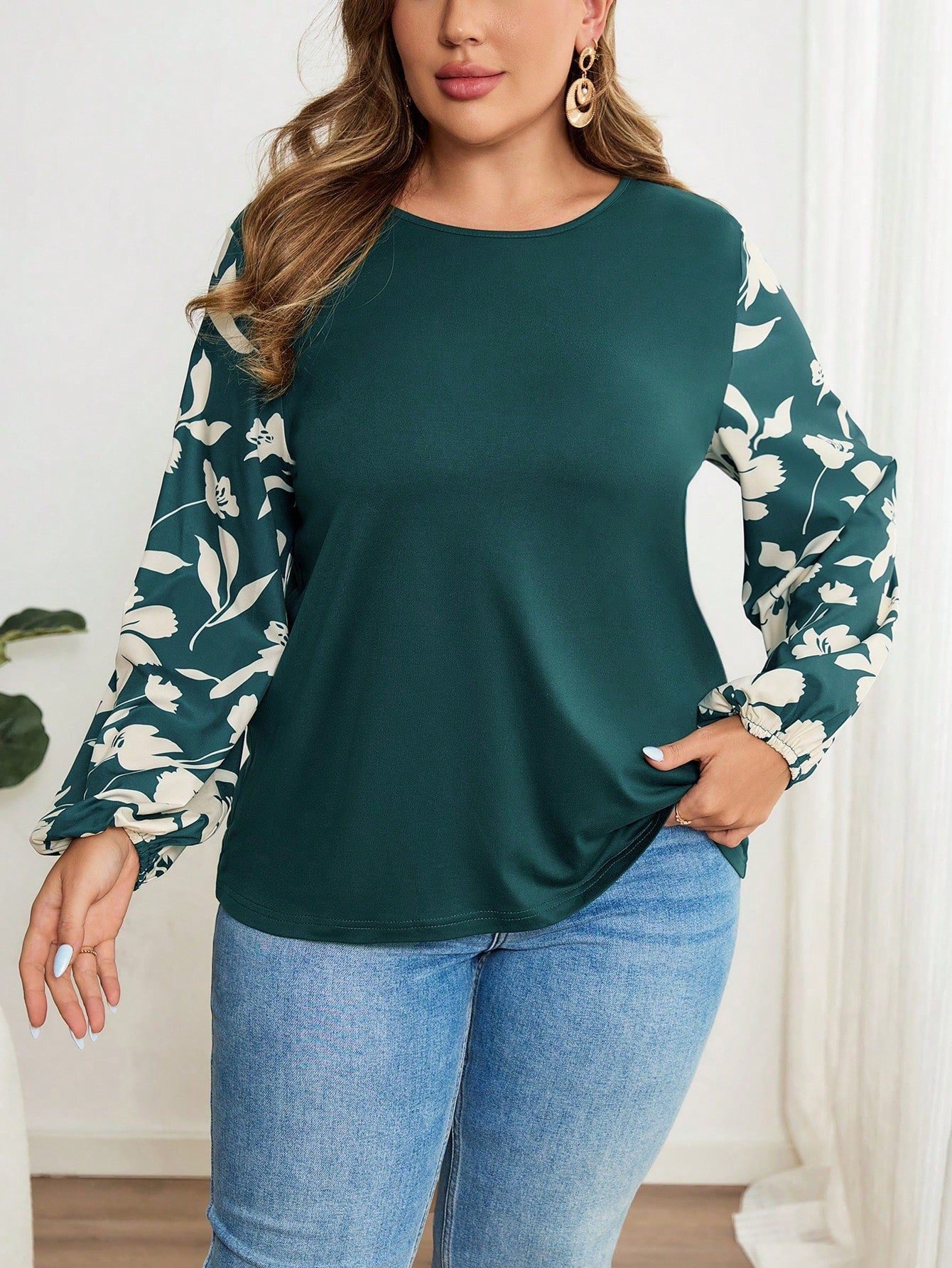 Plus Floral Print Lantern Sleeve Top