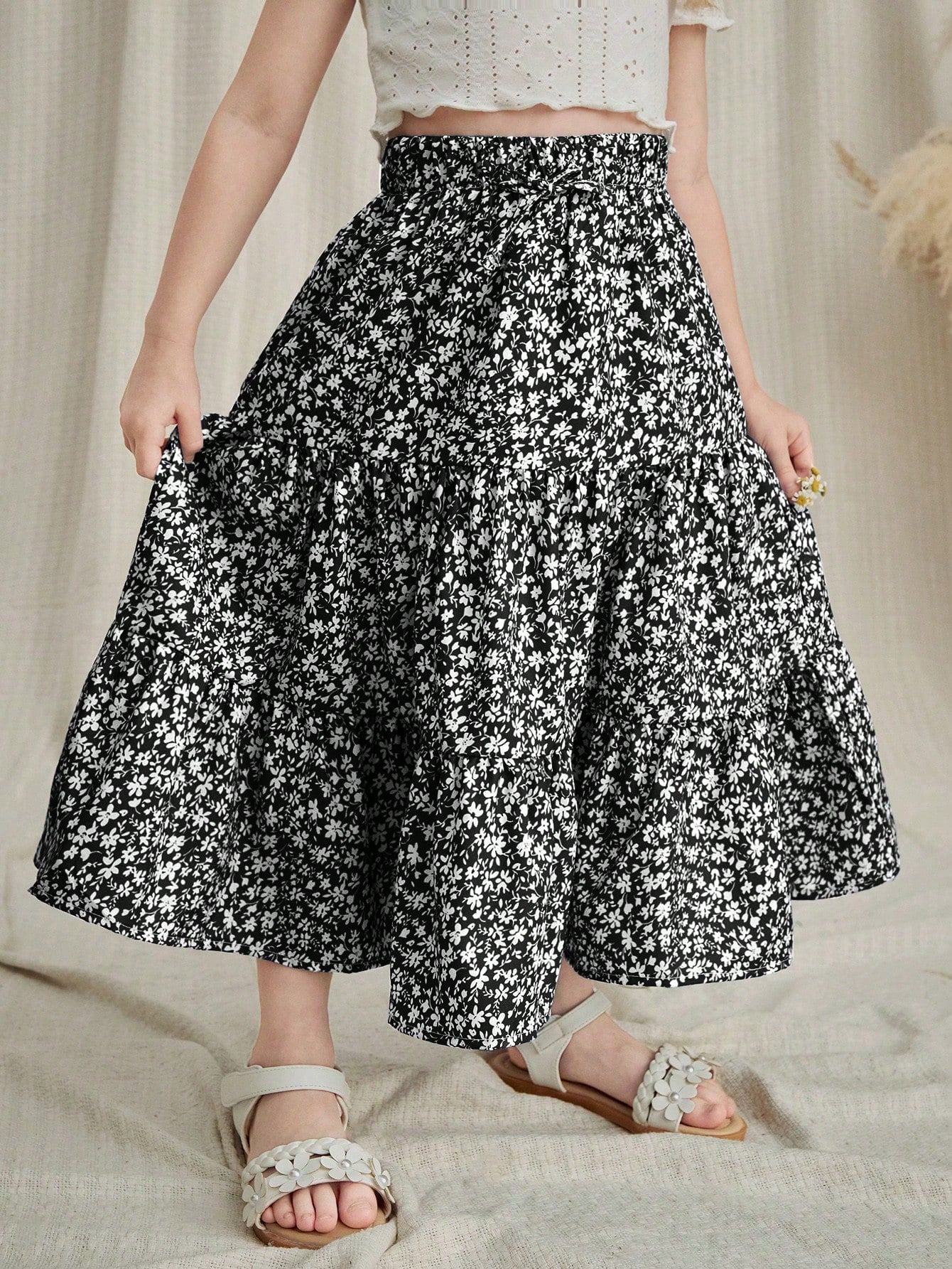 Young Girl Ditsy Floral Holiday Leisure Skirt