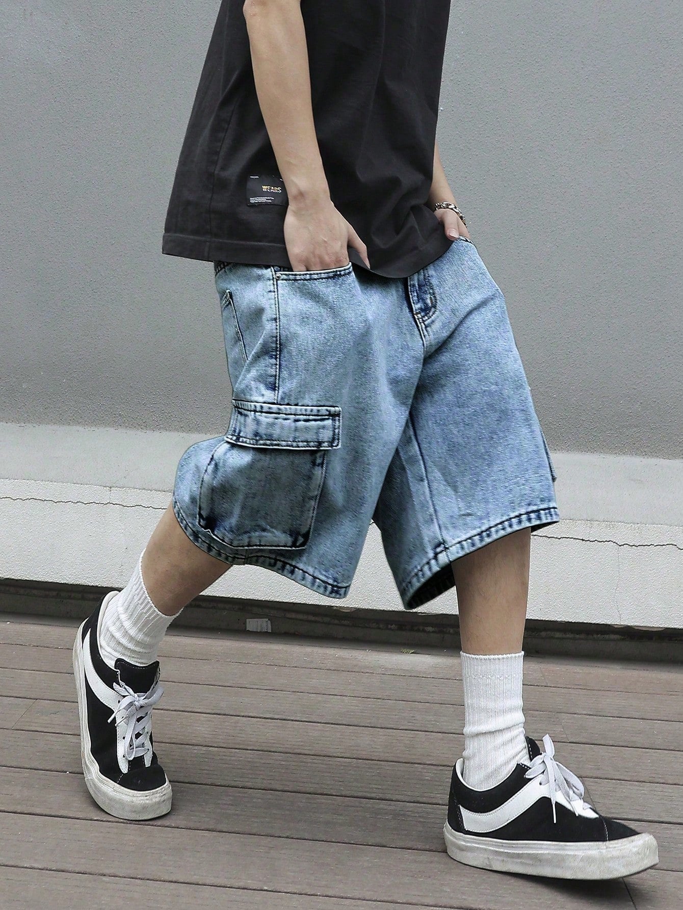 Men's Fashionable And Versatile Denim Shorts With Pockets