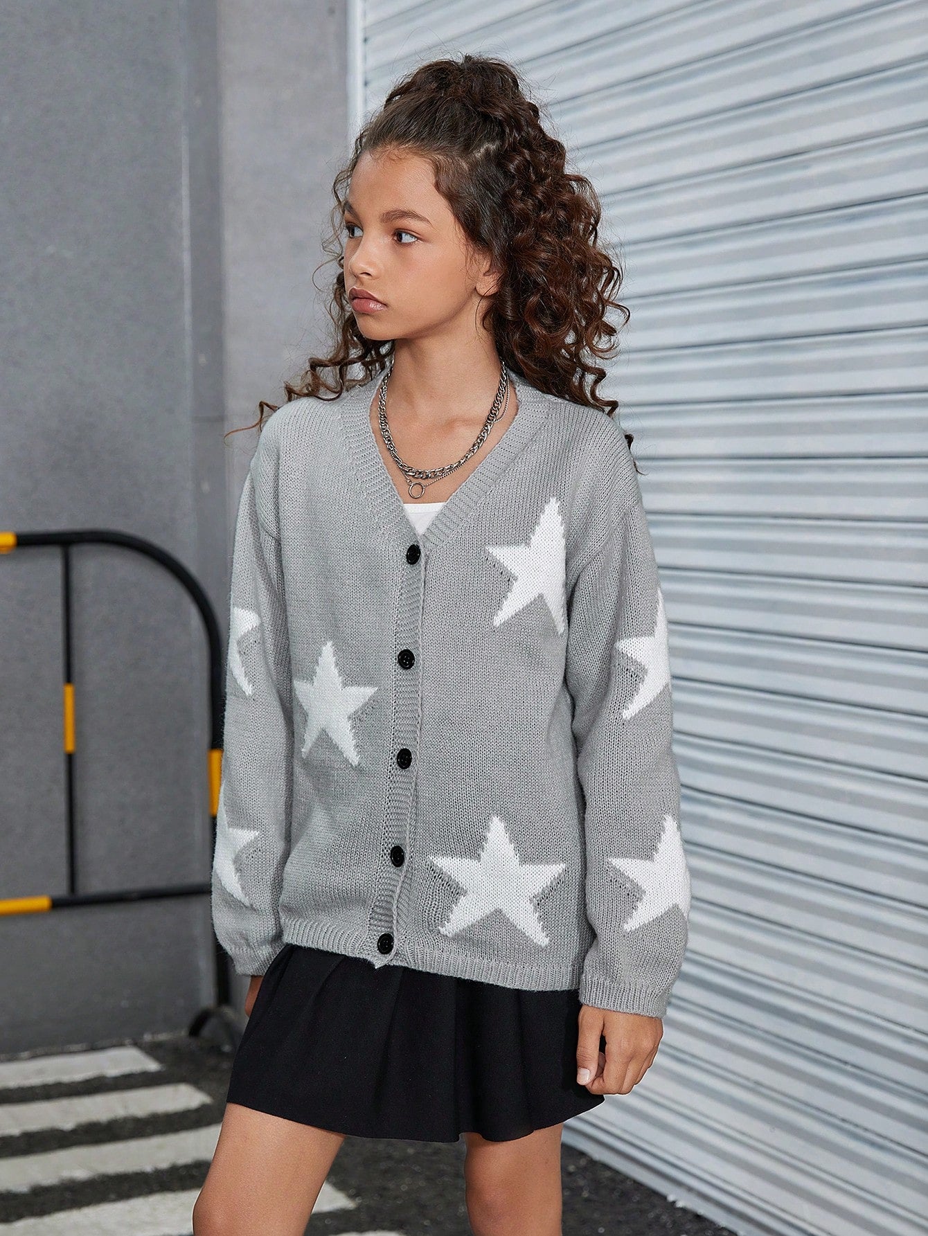 Tween Girls' V-Neck Button Up Loose Casual Star Pattern Cardigan Sweater