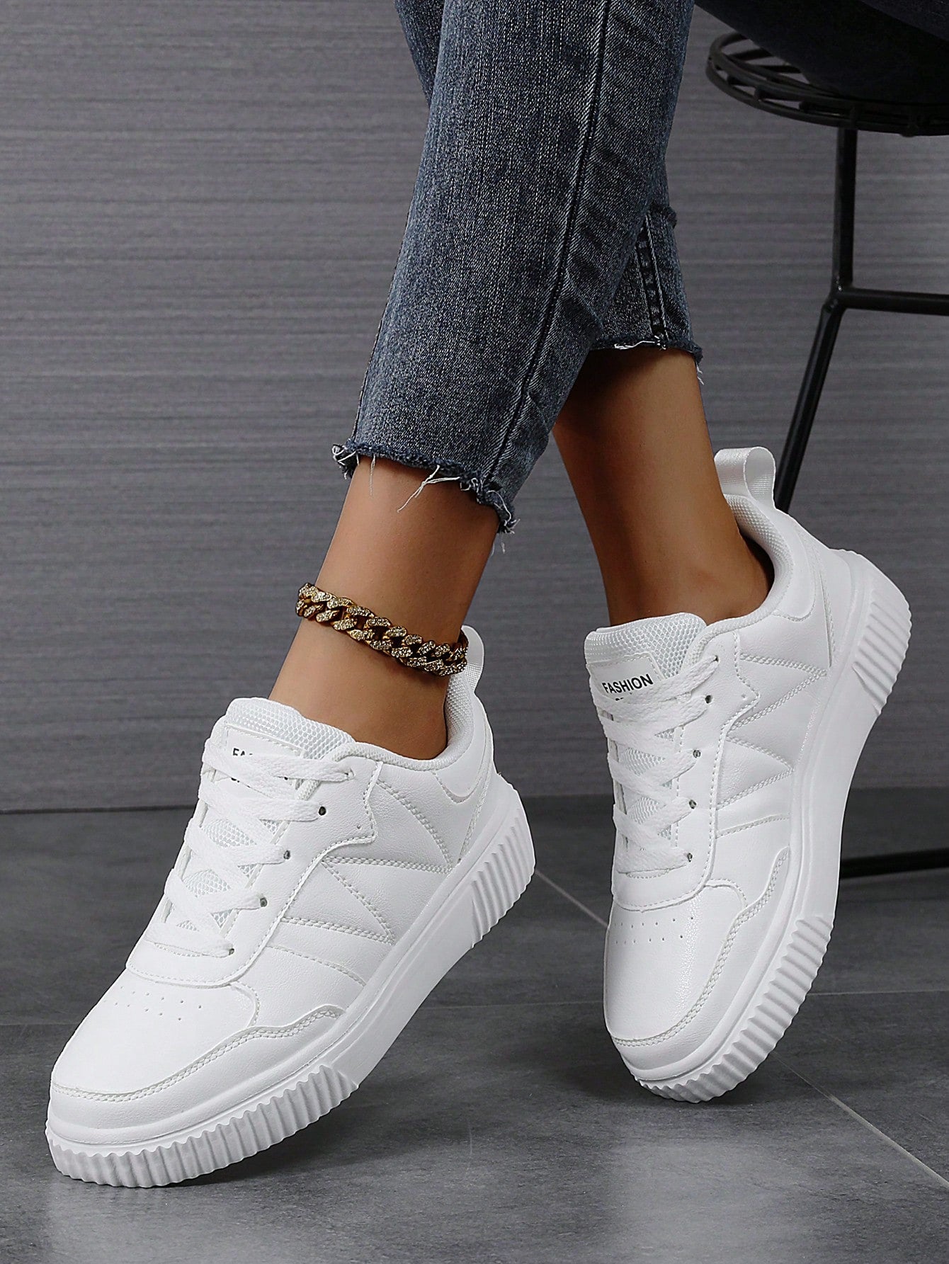 Fashion Casual Women Sneakers, Lace Up Lightweight Platform Casual Flats Shoes For Women, Versatile Low-Top Sporty Trainers Shoes Woman