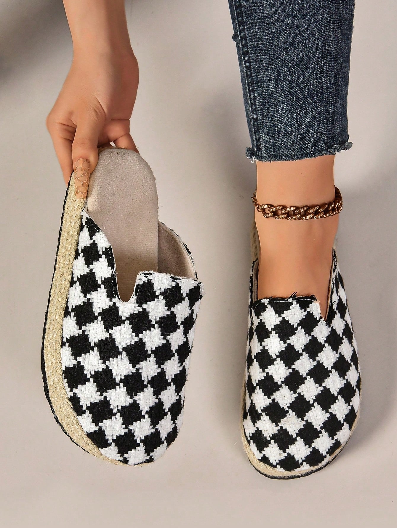 Women's Slip-On Casual  Rope Sole Knit Slippers