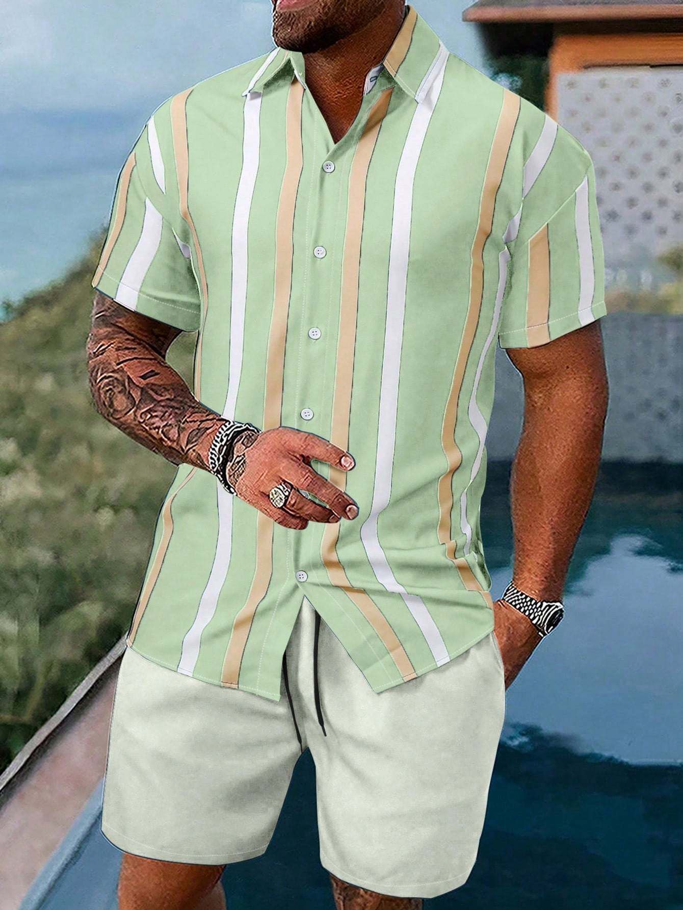 Men Two-Piece Set Of Striped Printed Short-Sleeve Shirt And Solid Color Shorts, Suitable For Summer