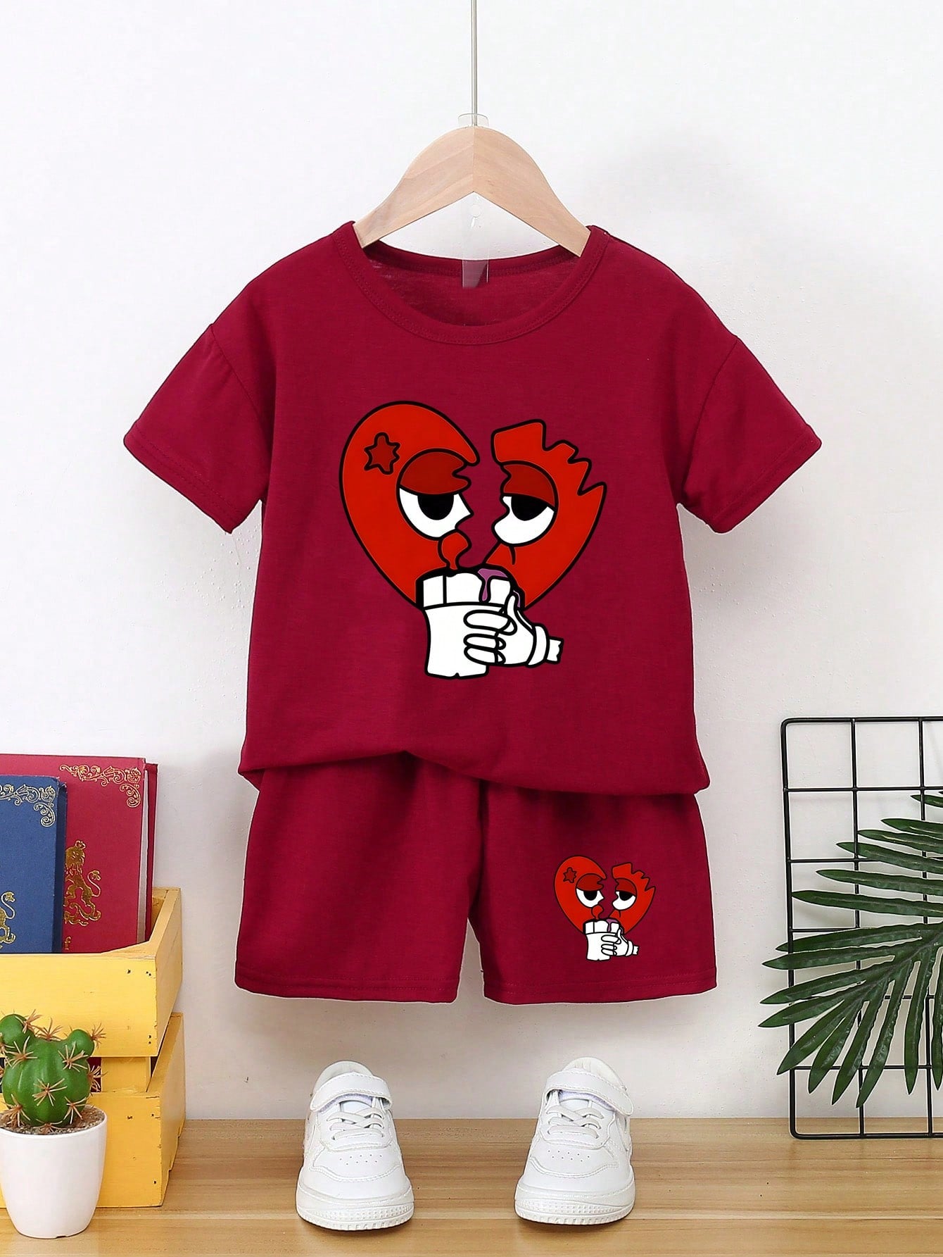 Tween Boys' Casual Fashionable 2pcs/Set Cartoon Printed Short Sleeve T-Shirt And Shorts, Summer