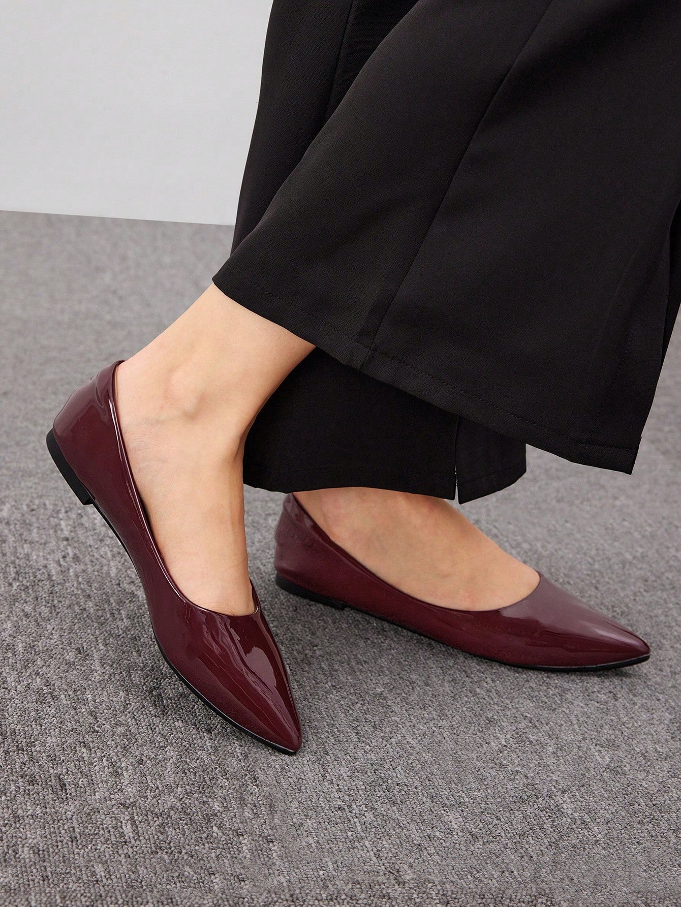 Woman Shoes Point Toe Minimalist Elegant Burgundy Pointed Toe Flat For Summer Vacation Shoes Summer Sale Elegant Business Casual Business Chic