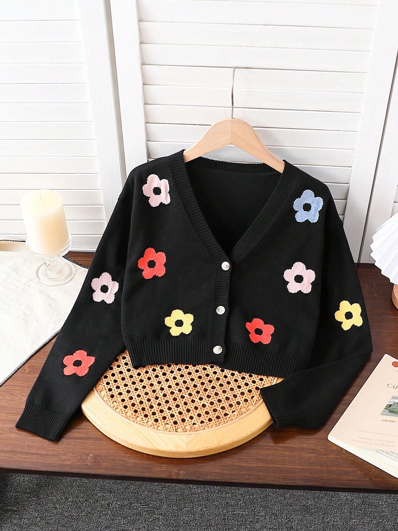 Tween Girl Long Sleeve Black Fashion Casual Trendy Multi-Color Flower Pattern Knitted Cardigan