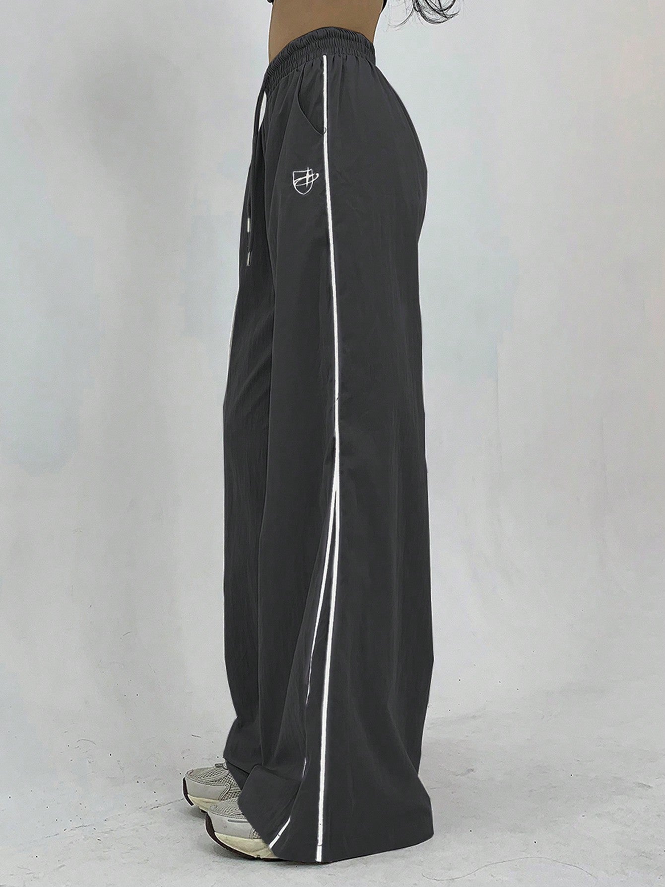 Women's Side Striped Drawstring Waist Long Pants