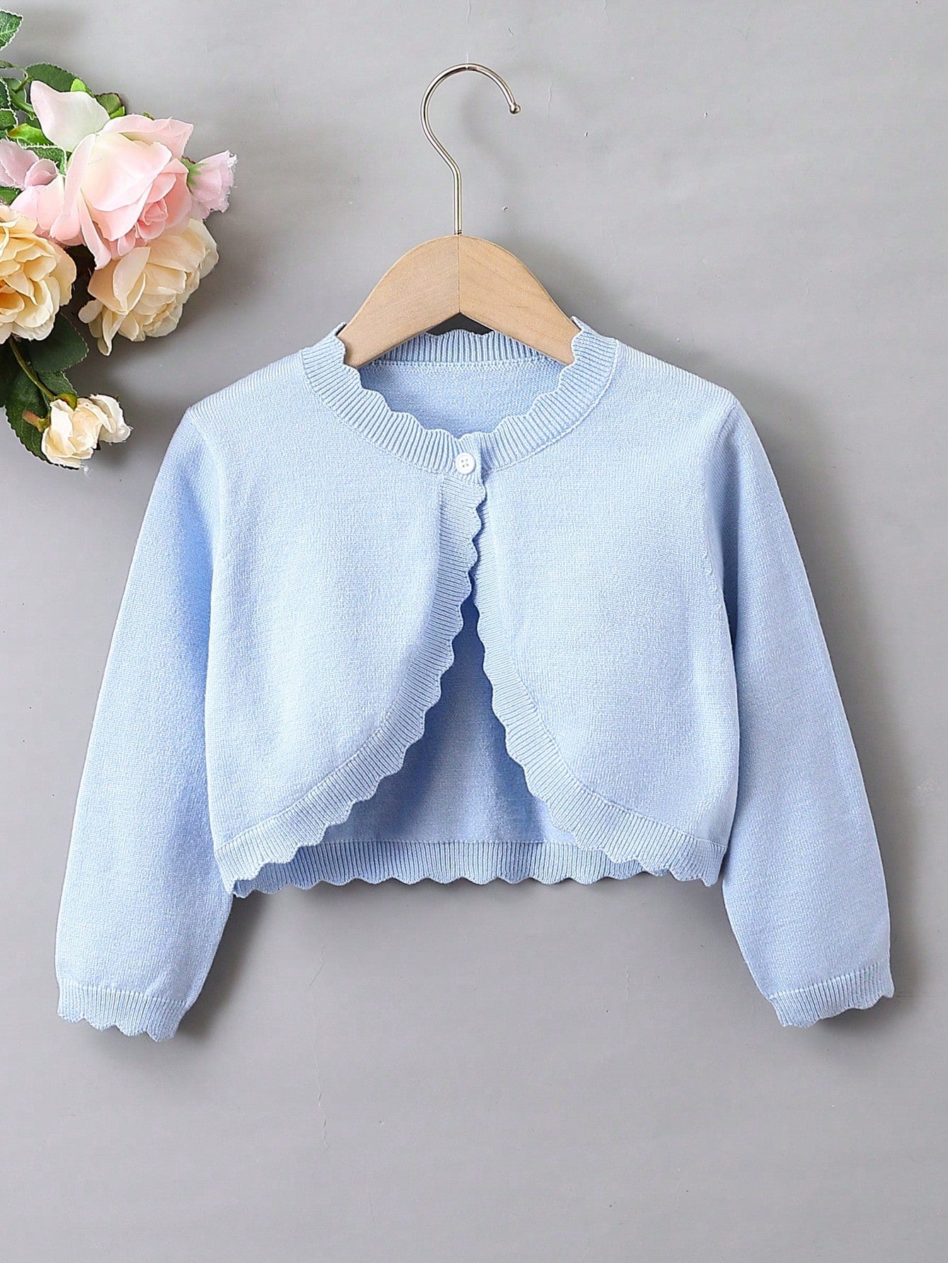 Young Girl Spring Casual Single-Breasted Cardigan With Shell Edge Detail