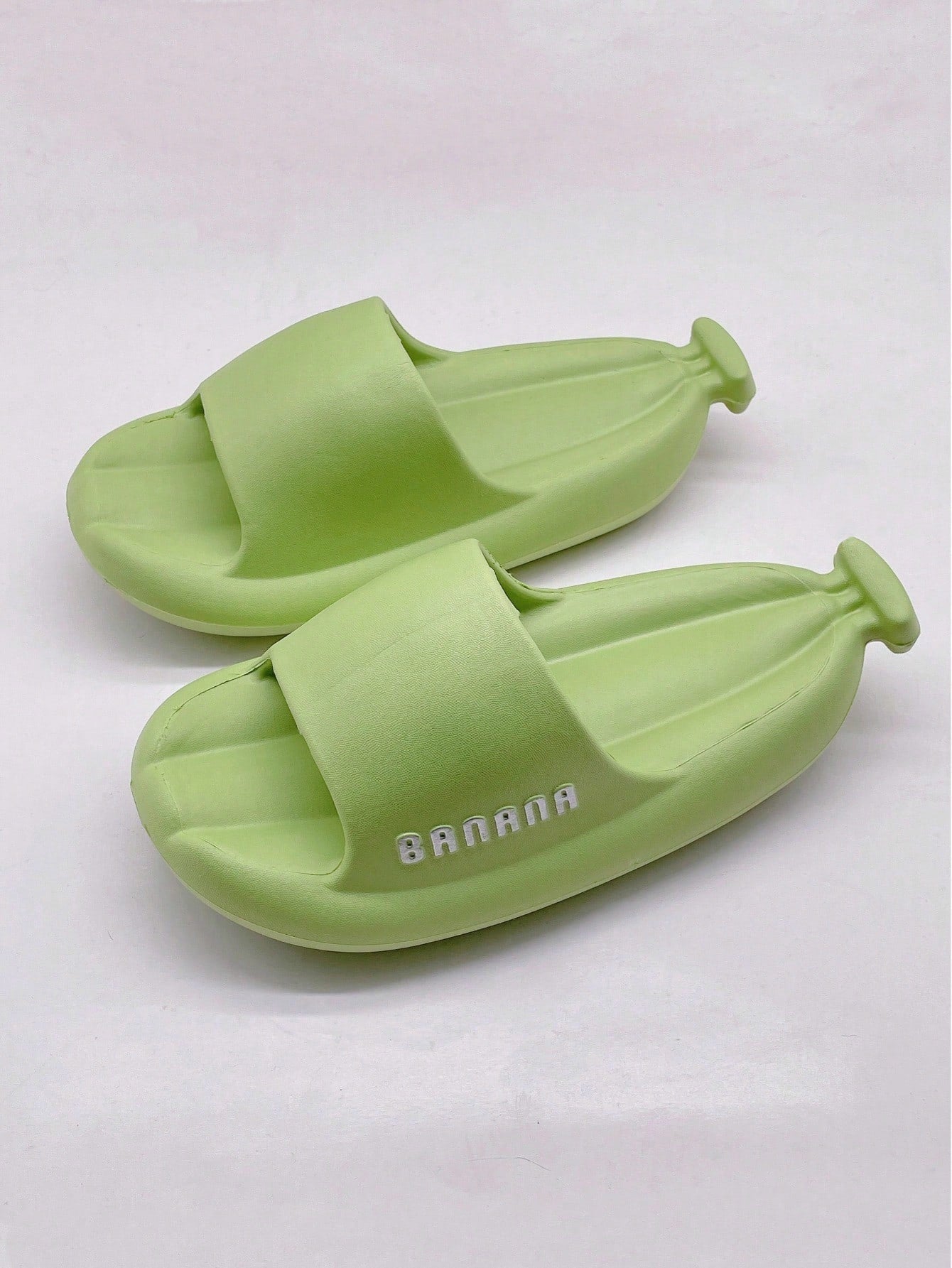 Banana Shape Slippers, Couple Cute Home & Bathroom Thick Sole Anti-Slip EVA Slide Sandals, Summer Outdoor Wear