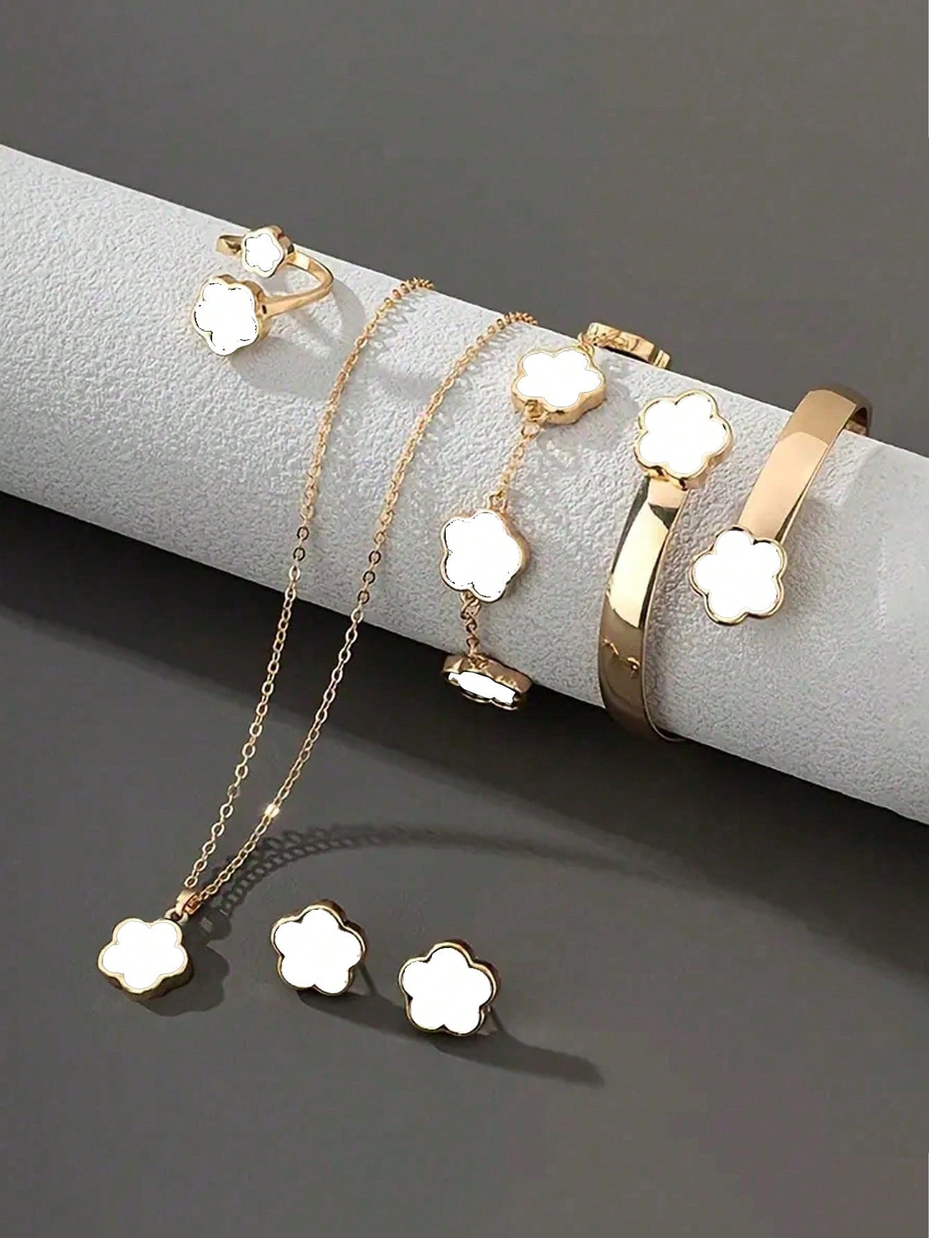 5pcs/Set Lucky Four-Leaf Clover Jewelry Set: Bracelet, Necklace, Earrings, Bangle, And Ring