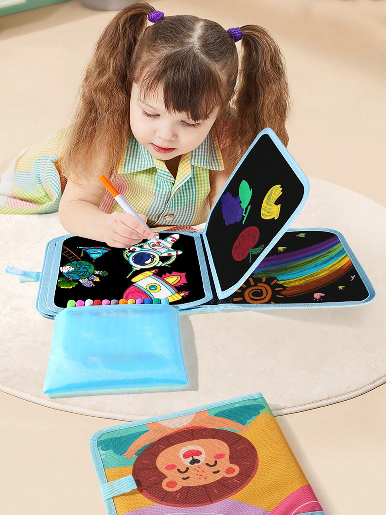 1pc Kids Mini Reusable Blackboard For Doodling, Includes 12Pcs Chalks, Imagination Development Portable Drawing Painting Board For Preschool