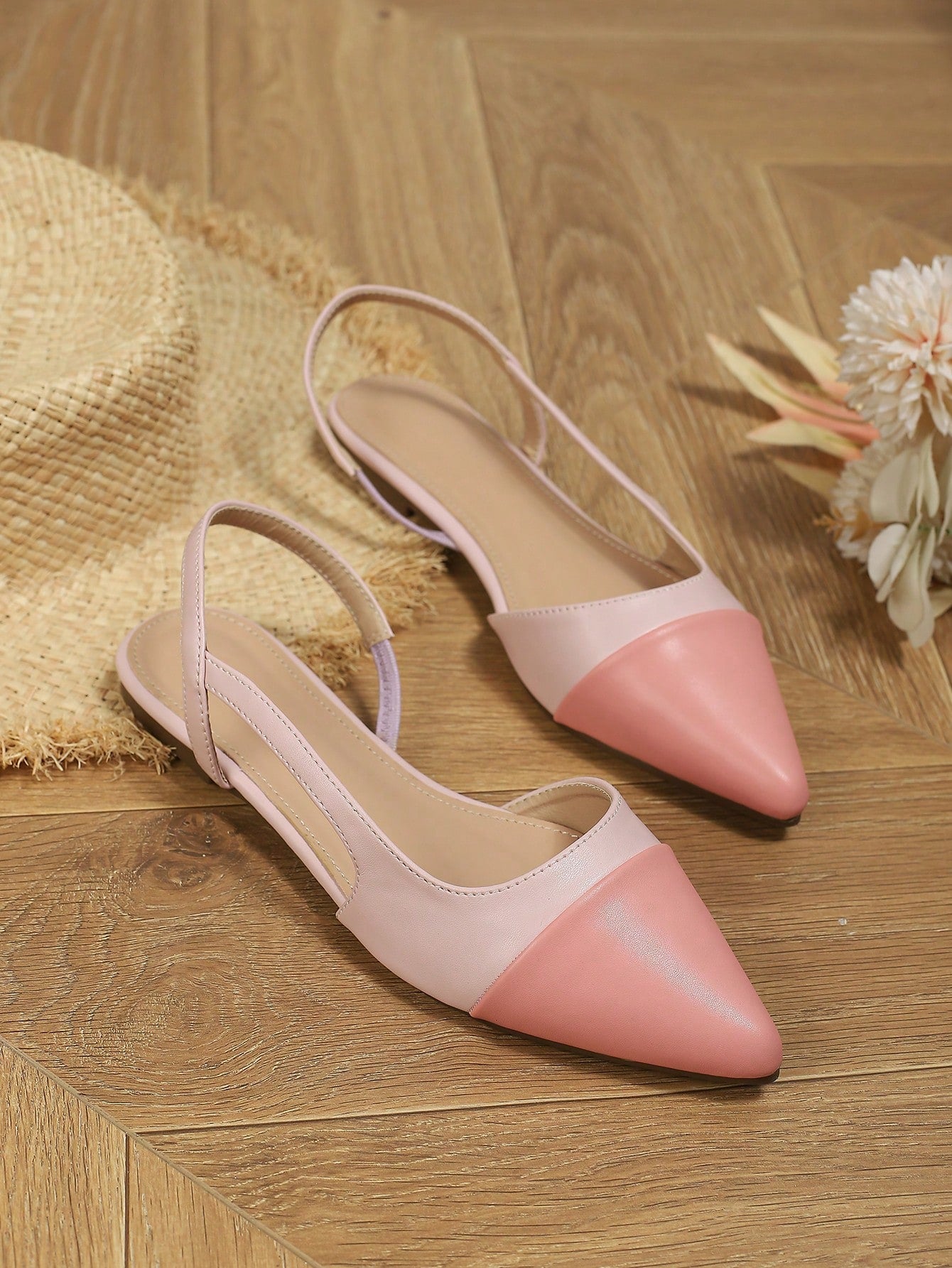 Women's Fashion Versatile Color Block Soft Leather Soft Sole Retro Pointed Toe Flats, Suitable For All Seasons