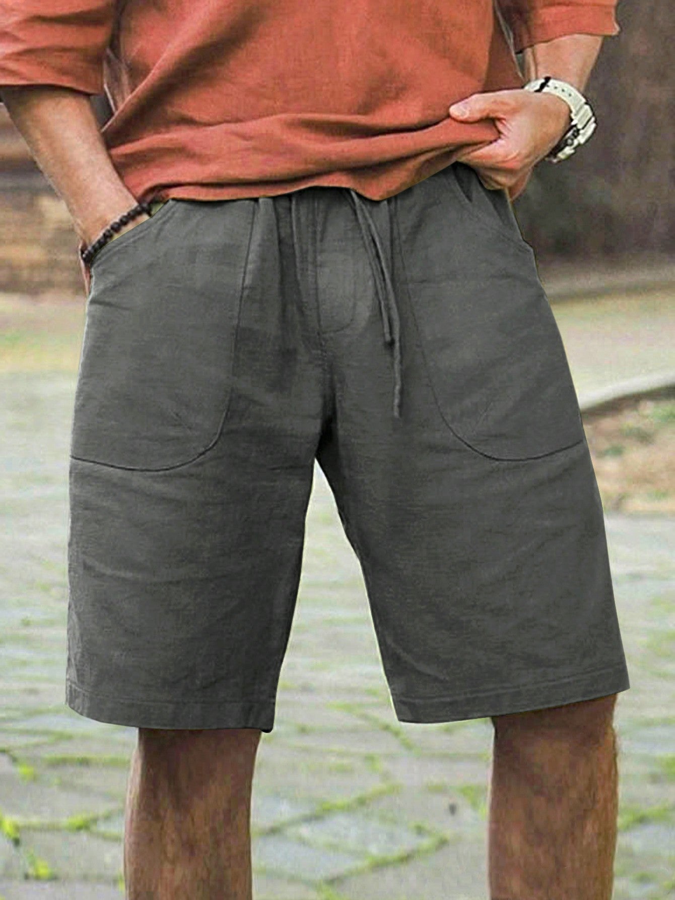 Men's Solid Color Drawstring Waist Loose Straight Leg Breathable Casual Shorts