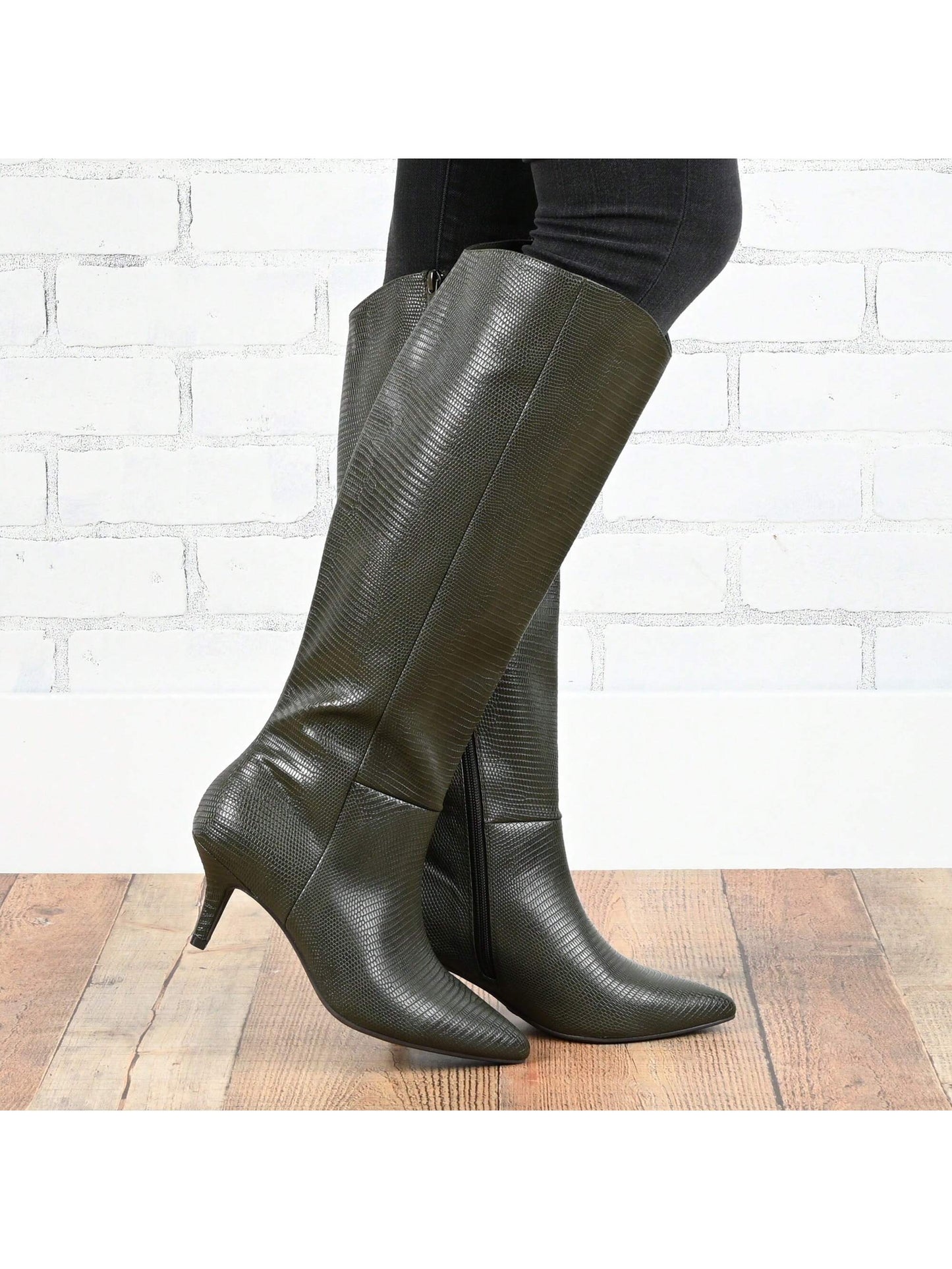 Womens Pointed Toe Knee High Boots