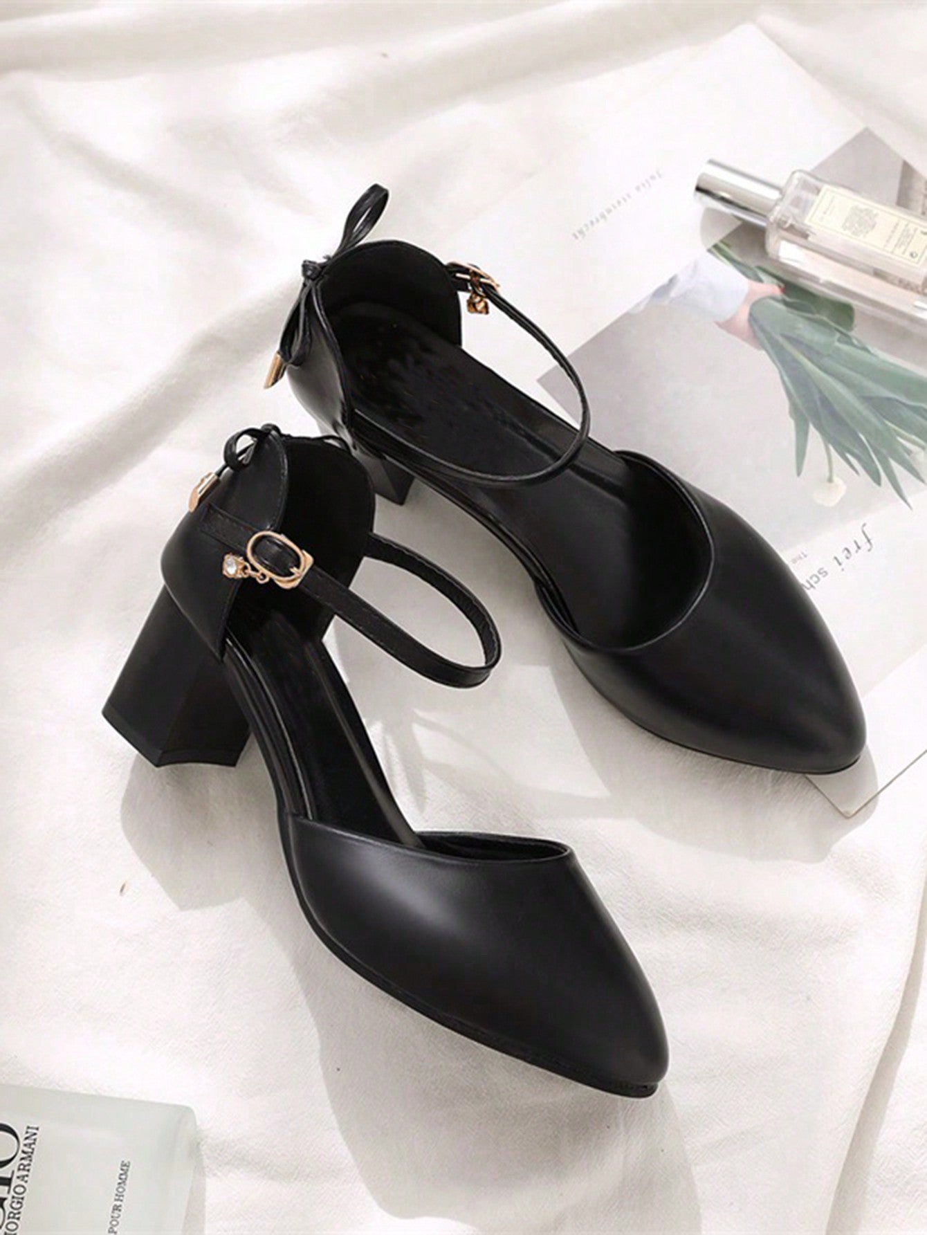 Bowknot Thick Heels Women's High Heels, New Closed Toe Sandals, Versatile Shoes For Summer 2024, Summer Vacation Shoes, Summer Sale