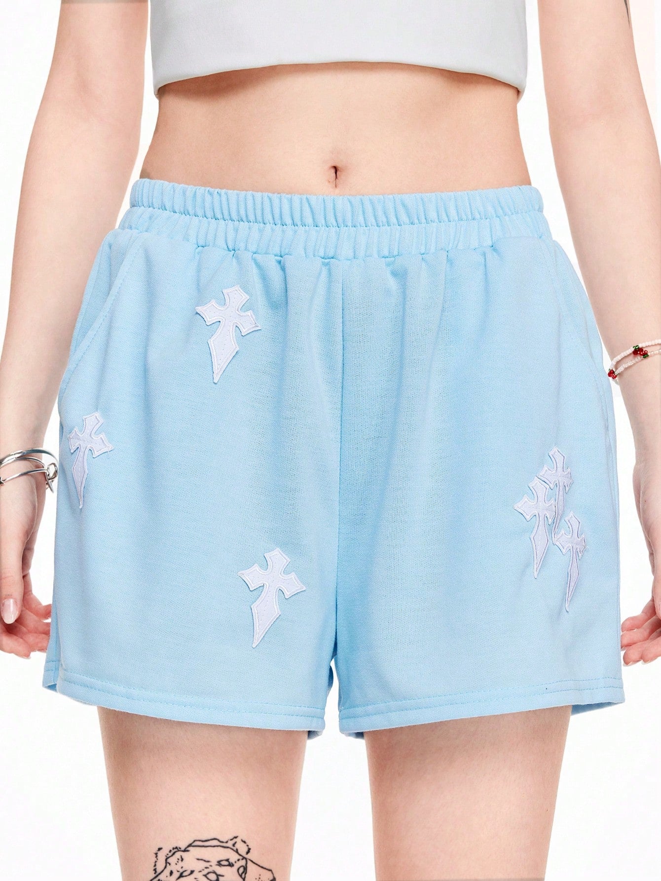 Casual & Cute Elastic Waist Cross Patch Solid Color Ladies' Shorts For Daily Wear And Work Commute