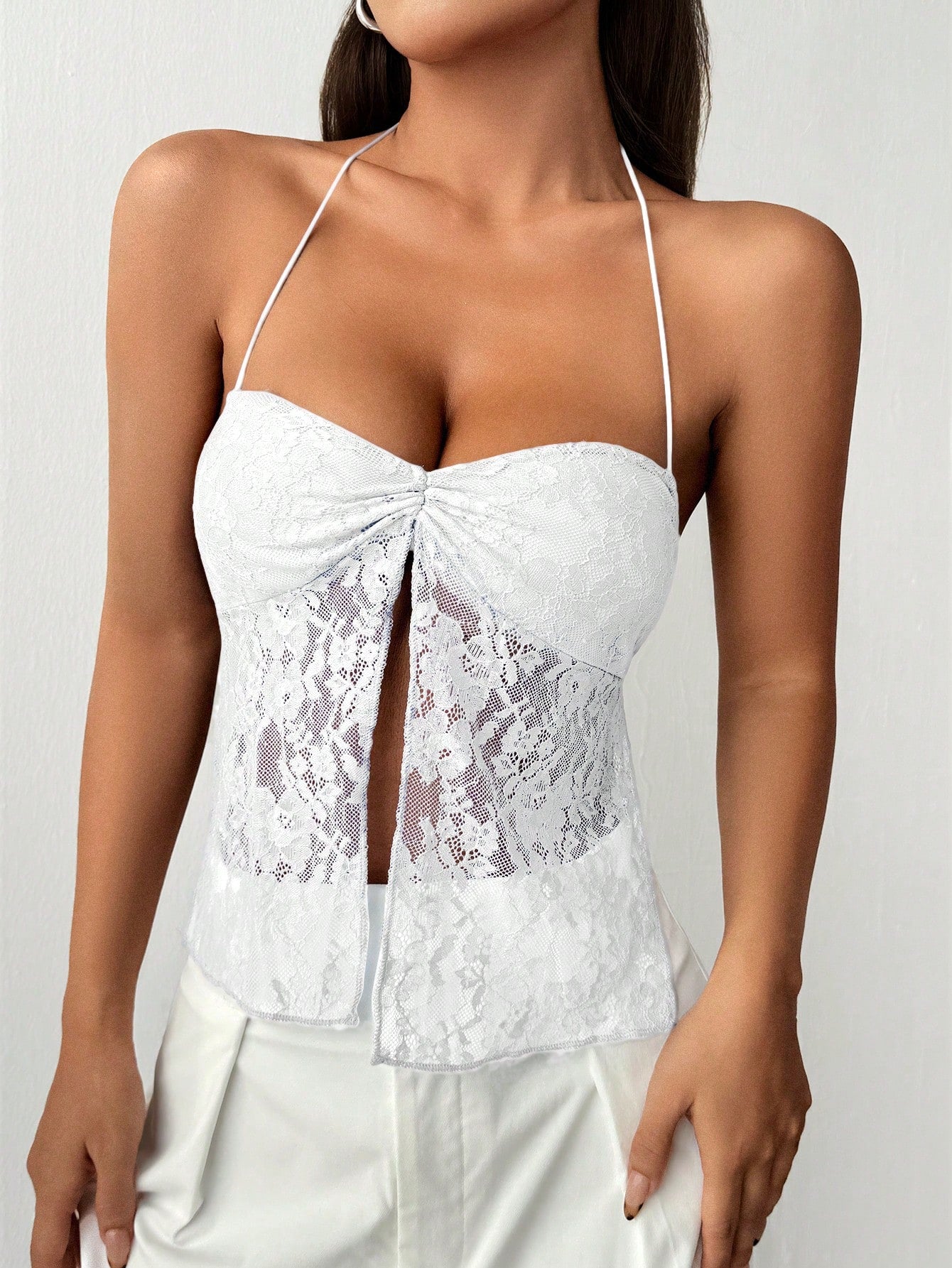 Women Fashionable Printed Lace Camisole With Straps