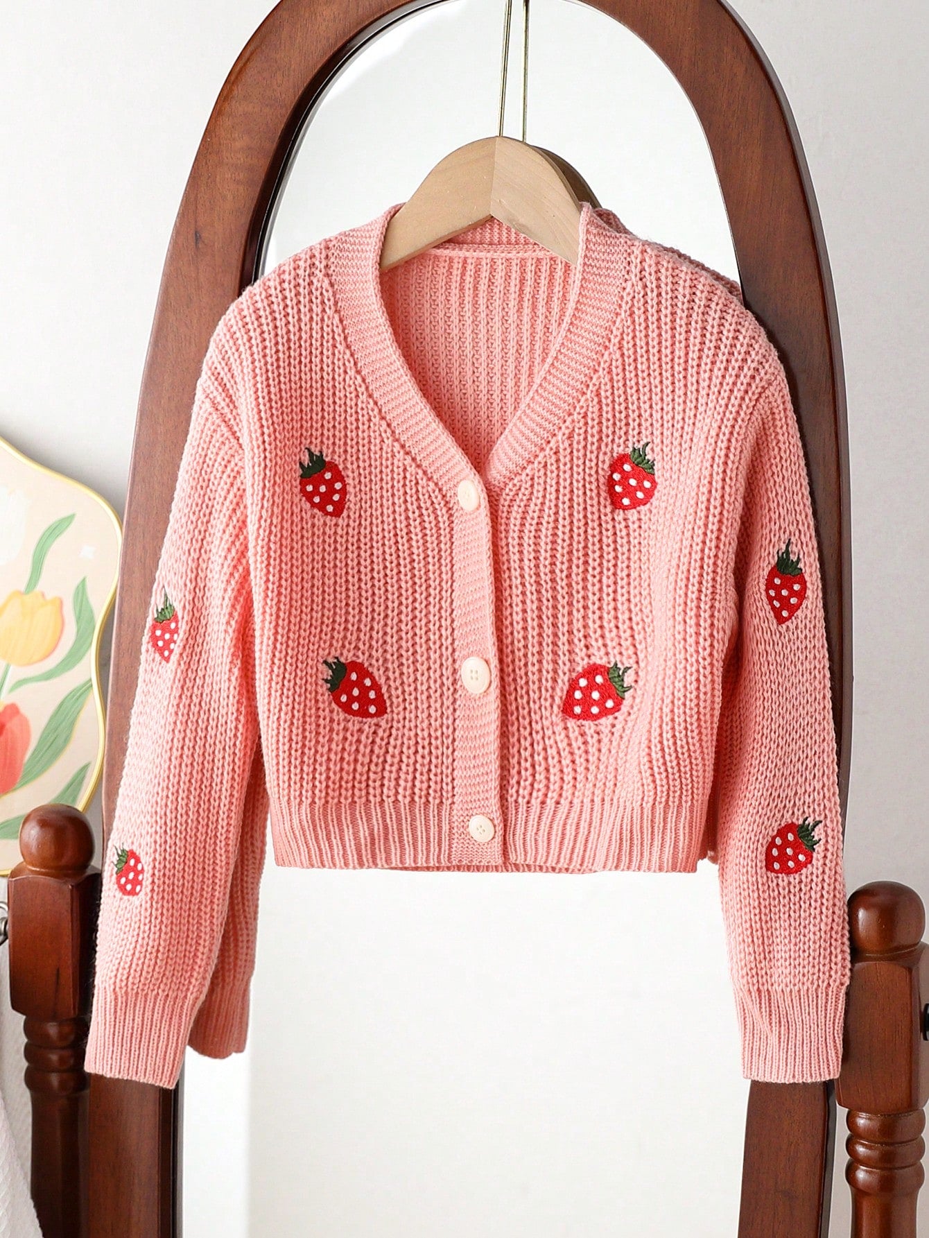 Young Girl Spring And Autumn Fashion Trend Cute Strawberry Embroidered Cardigan