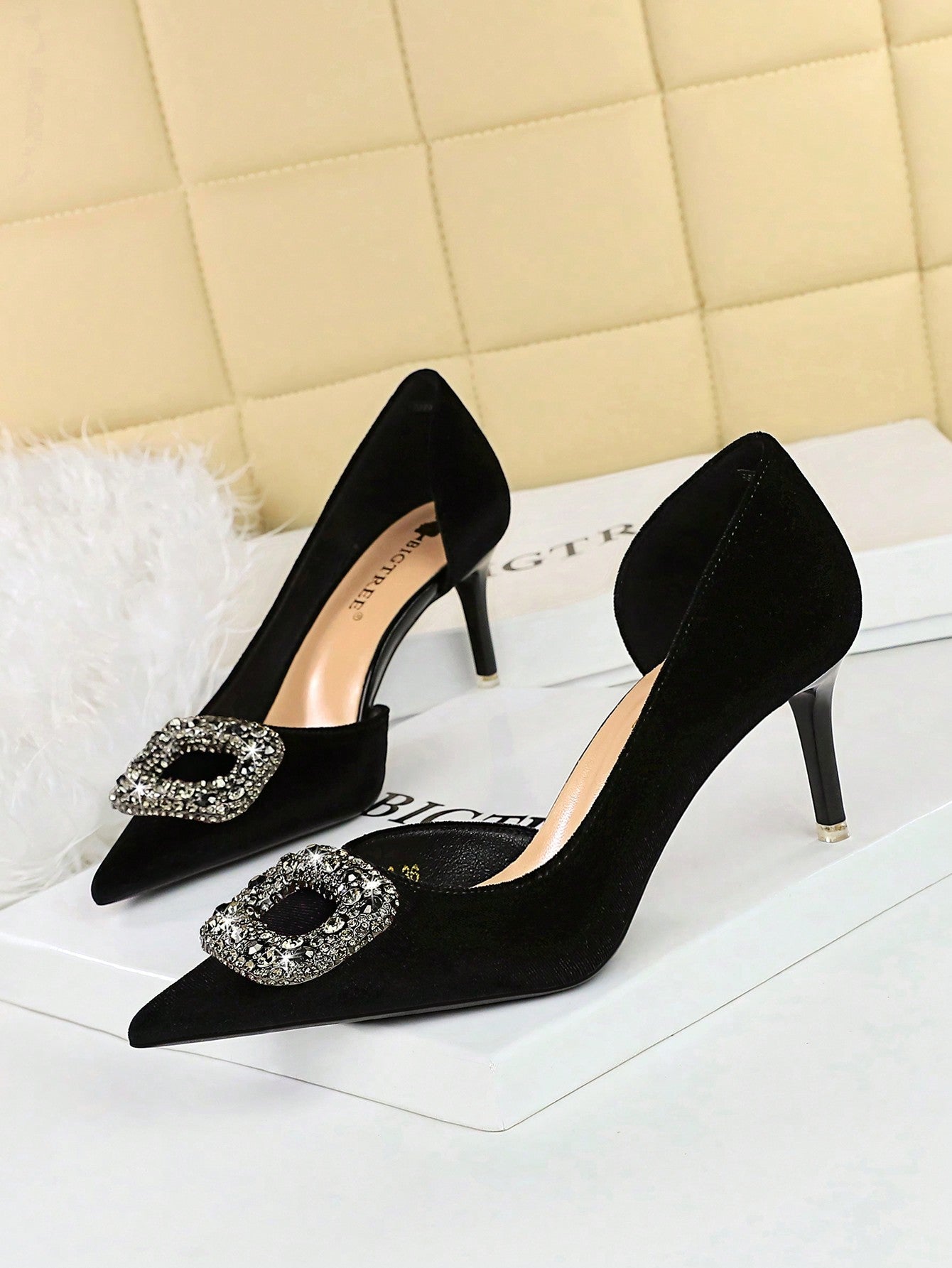 Party High Heels Shoes With Thin Heels, Shallow Mouth, Pointed Toe, Hollow Out Sides, Thick Suede Material, Rhinestone Buckle And Bow-Knot Design