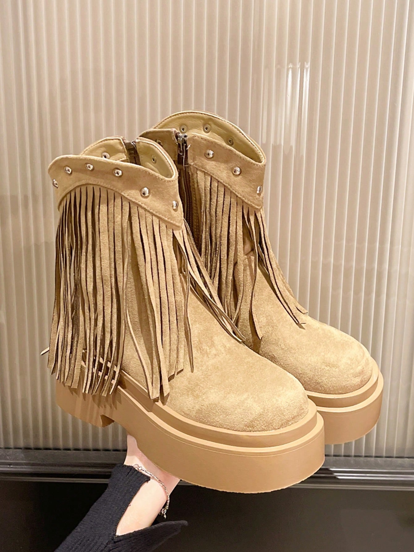 Vintage Western Cowboy Boots For Women, Thick Sole, Fringe, Fashion Ride-On Boots For Fall/Winter