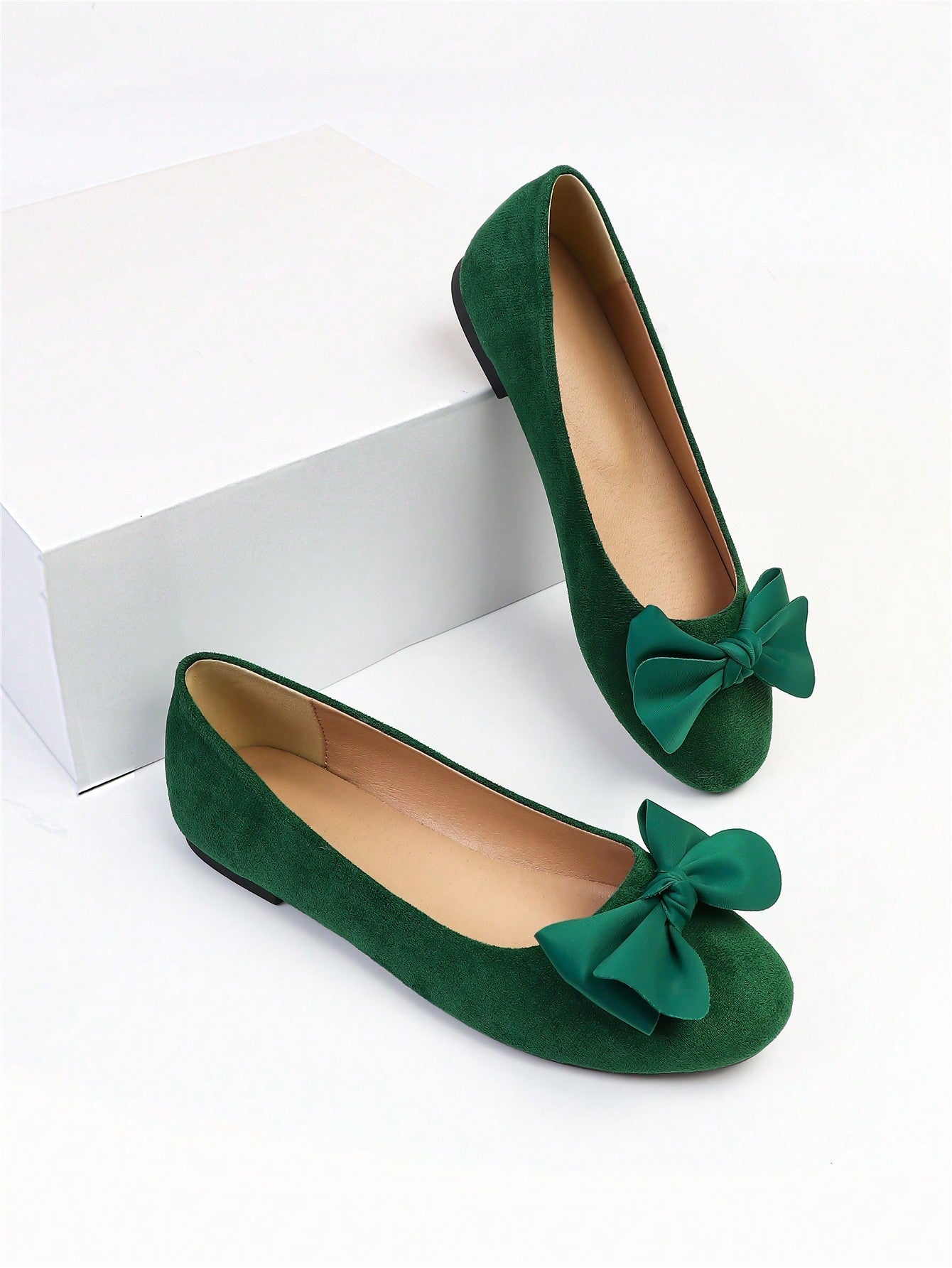 Ladies Summer New Simple Style Imitation Deer Velvet Slip-On Elegant Ballet School Style Flat Shoes