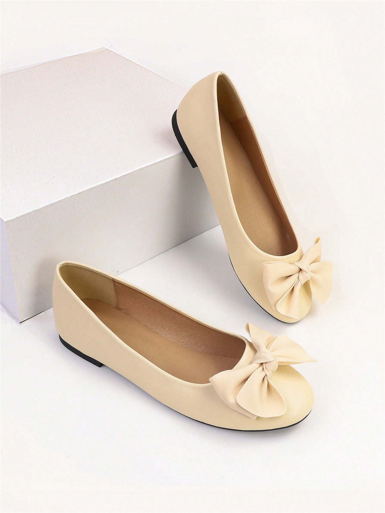 Women White Bow Decor Ballet Flats, Preppy Round Toe Flat Shoes