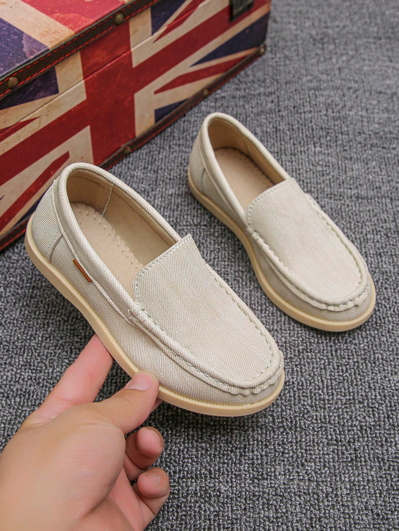 Spring And Autumn Boys' Breathable Slip-On Loafers, Non-Slip Flat Stitching Shoes