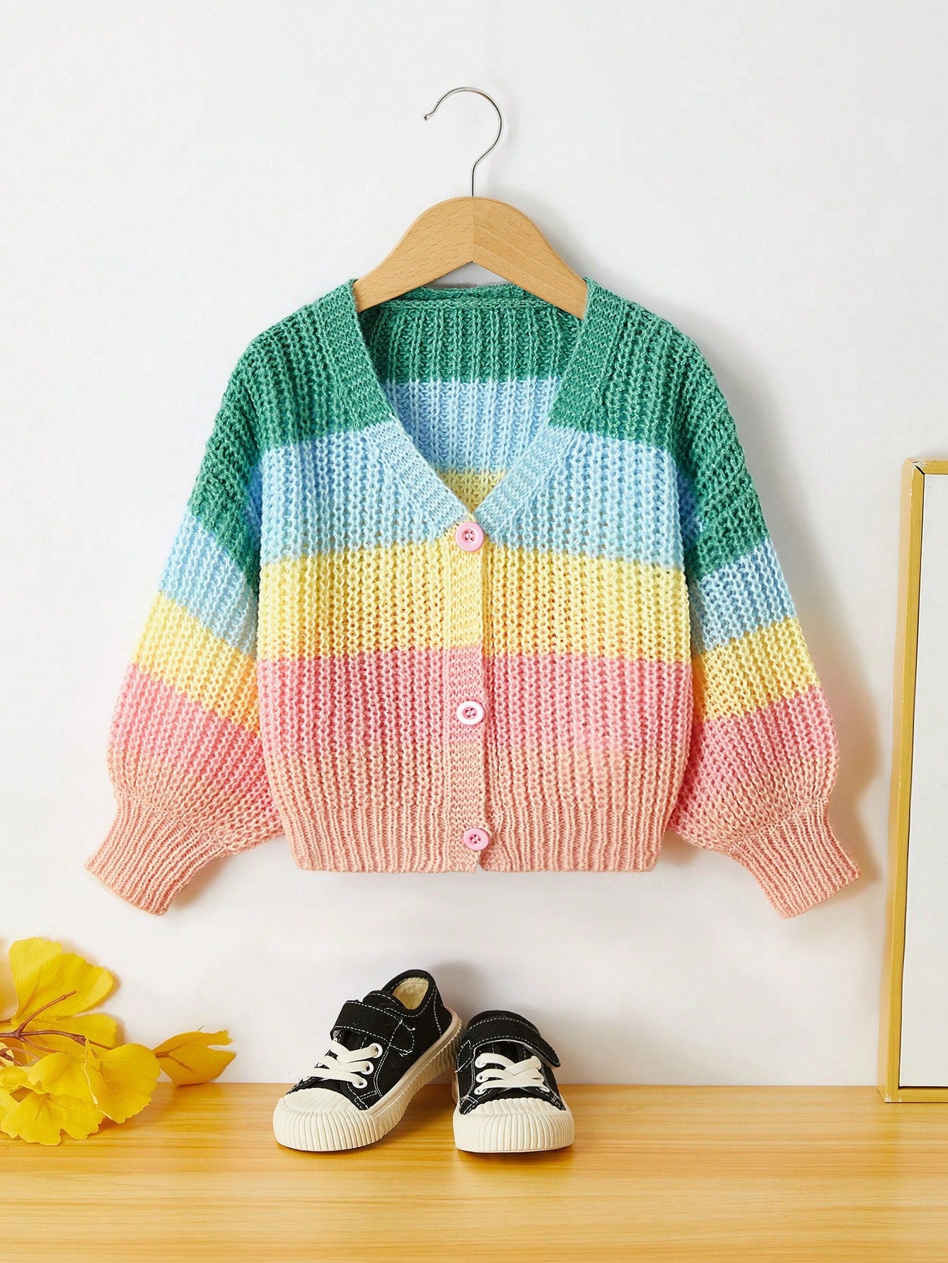 Young Girl V-Neck Button-Front Contrast Long-Sleeved Knit Cardigan