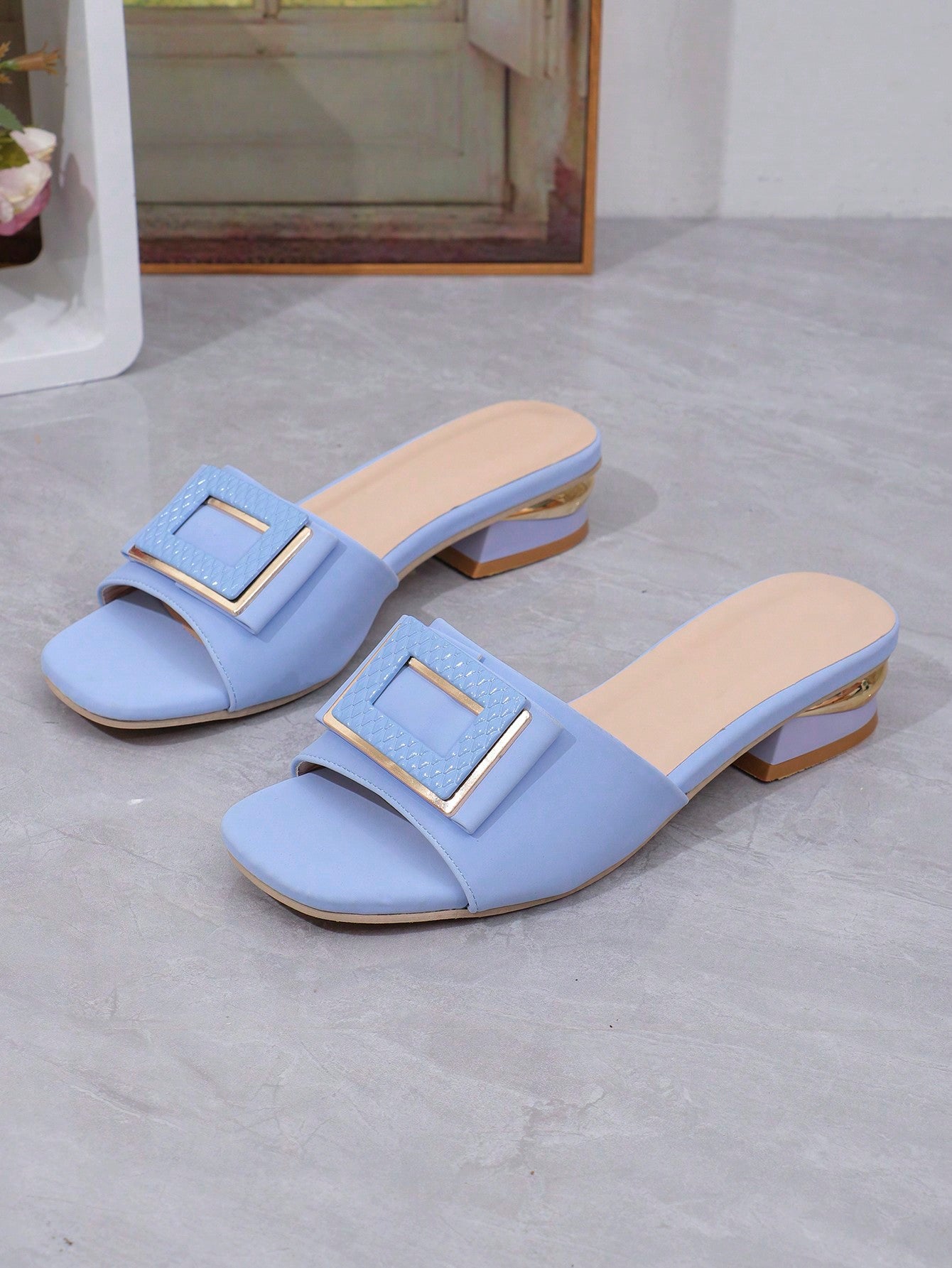 Women Vacation Style Open Toe Buckle Ankle Strap Solid Color Sandals Summer Chunky Low Heel Square Toe Sandals