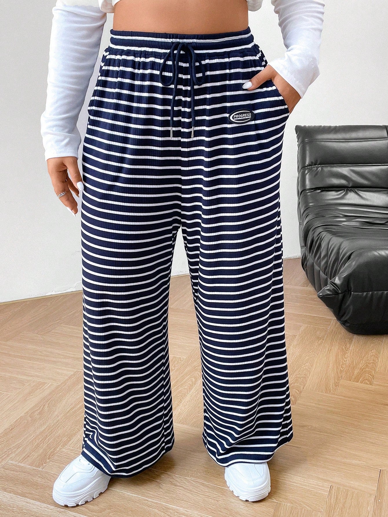 Plus Size Women's Summer Casual Loose High Waist Straight Pants, White Backgroud With Black Stripes Knit Fabric With Pockets