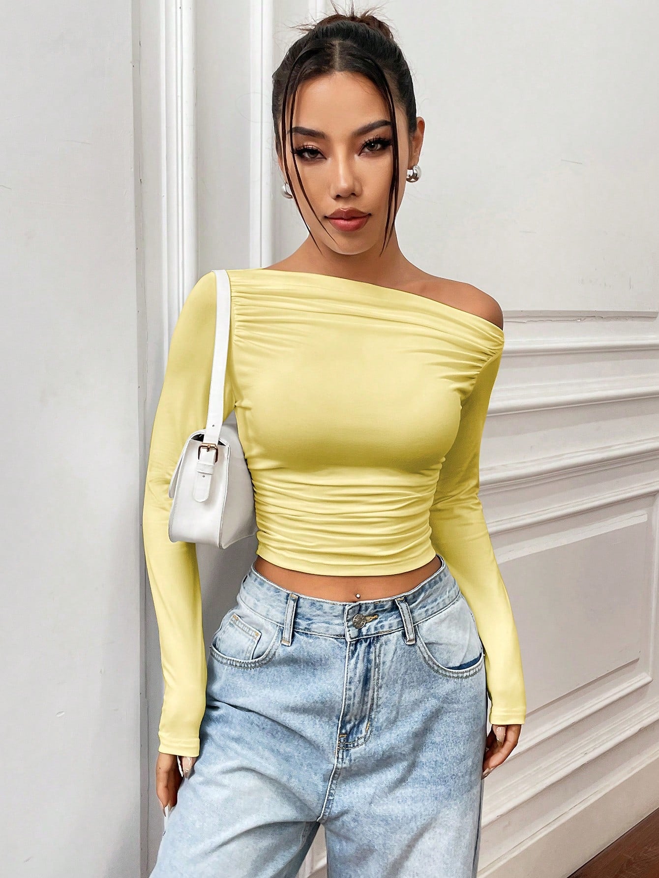 X Mirella Santos Solid Color Uneven Collar Fold Detail Slim Crop Top