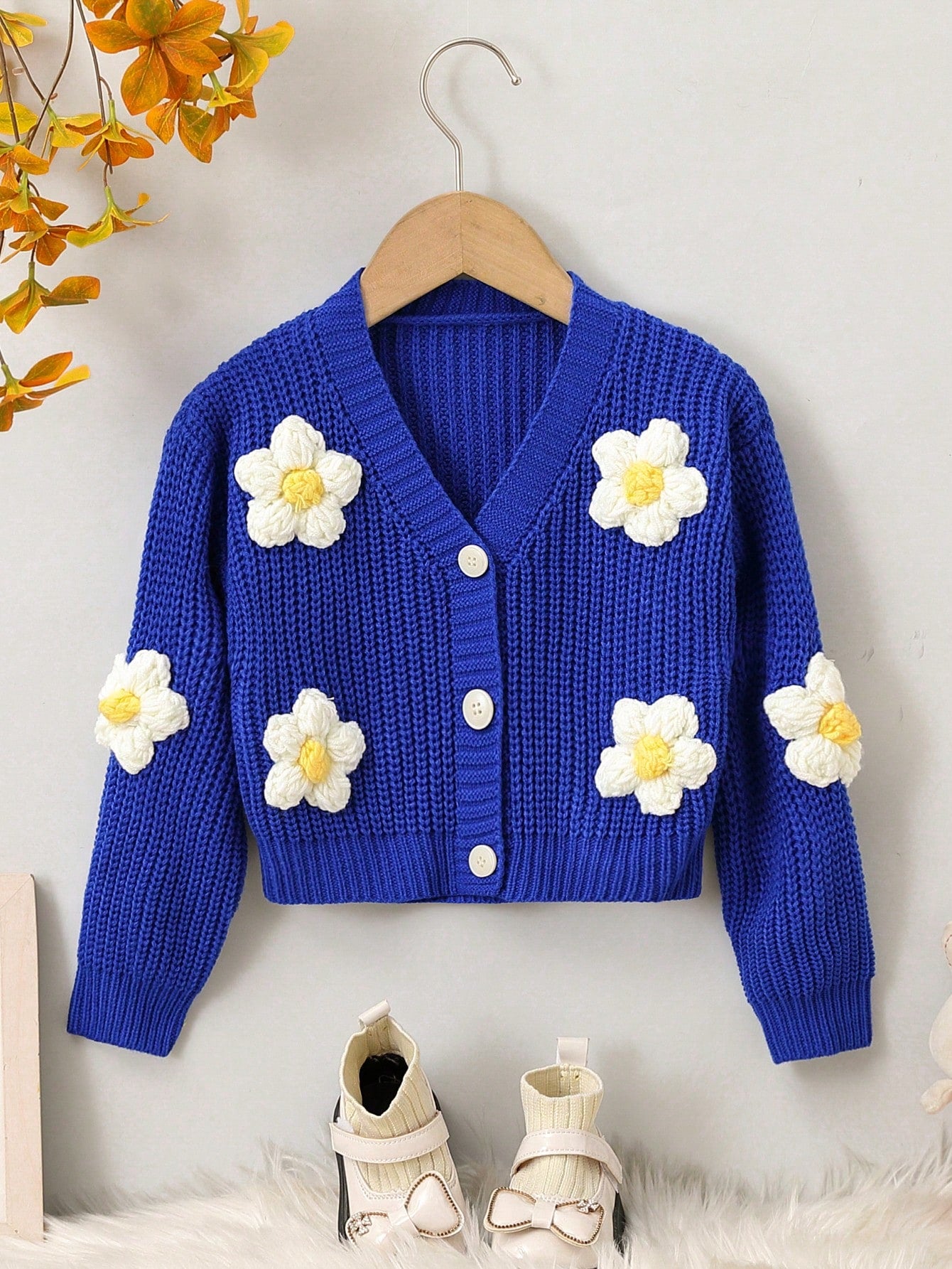 Young Girl 3D Flower Decorated Button Front V-Neck Cardigan