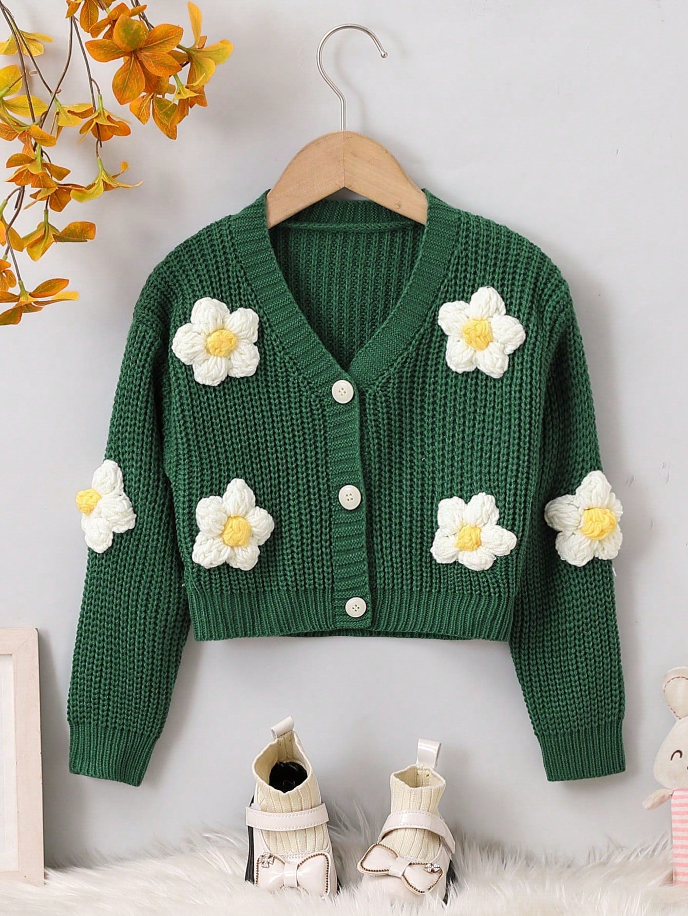 Young Girl 3D Flower Decorated Button Front V-Neck Cardigan