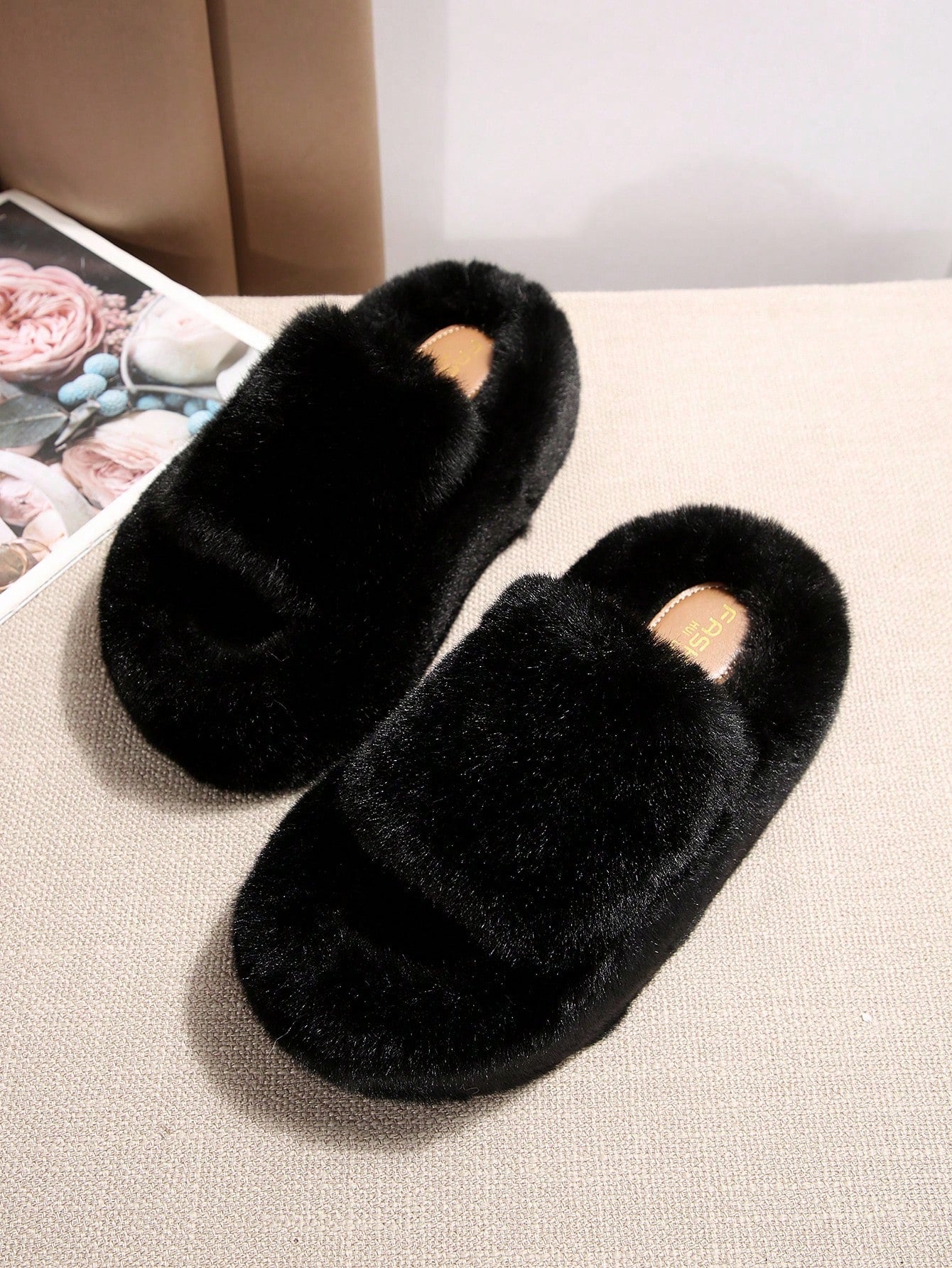 Women's Thick Sole Height Increasing Indoor/outdoor Slippers With Fur Trim, Milk Tea Color And Double Strap Open Toe Design