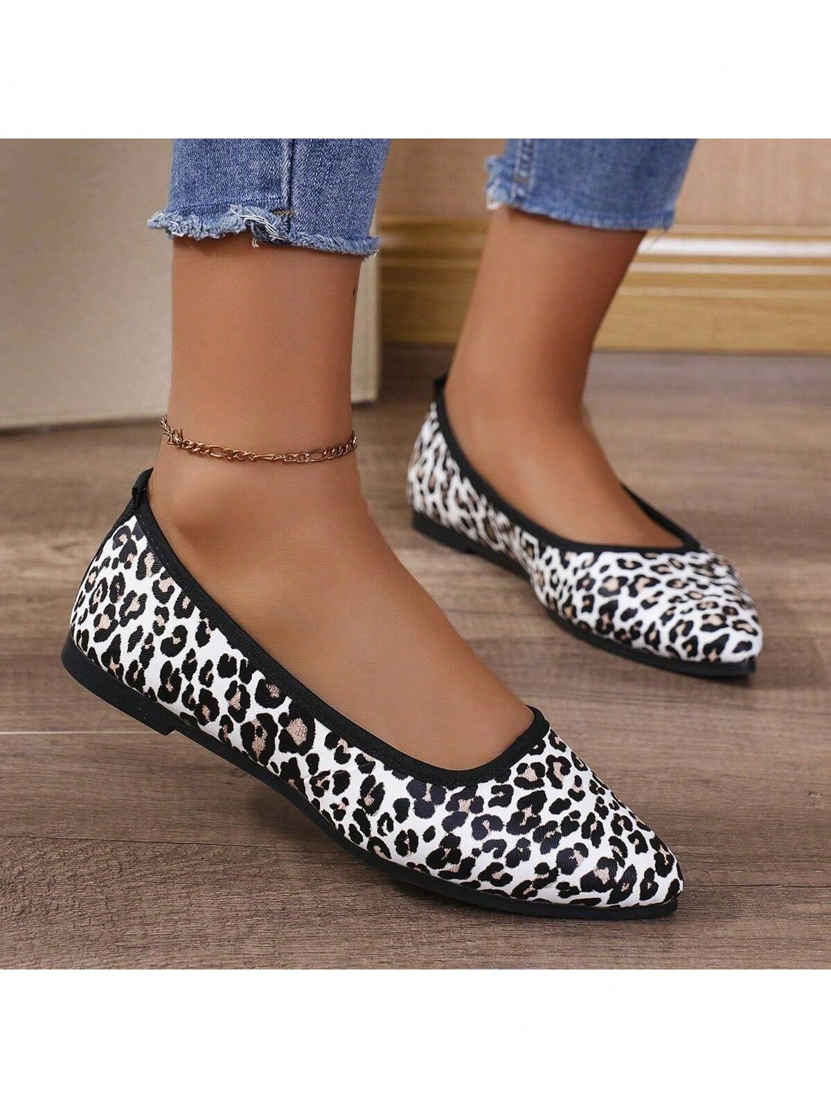 Women's Casual Flat Loafers, Breathable & Versatile Soft Toe Pointed Ballet Flats, Spring/Autumn 2024, Asymmetrical Printed Canvas Slip-On Shoes, Suitable For Wide Feet, Order One Size Up Due To Batch Differences