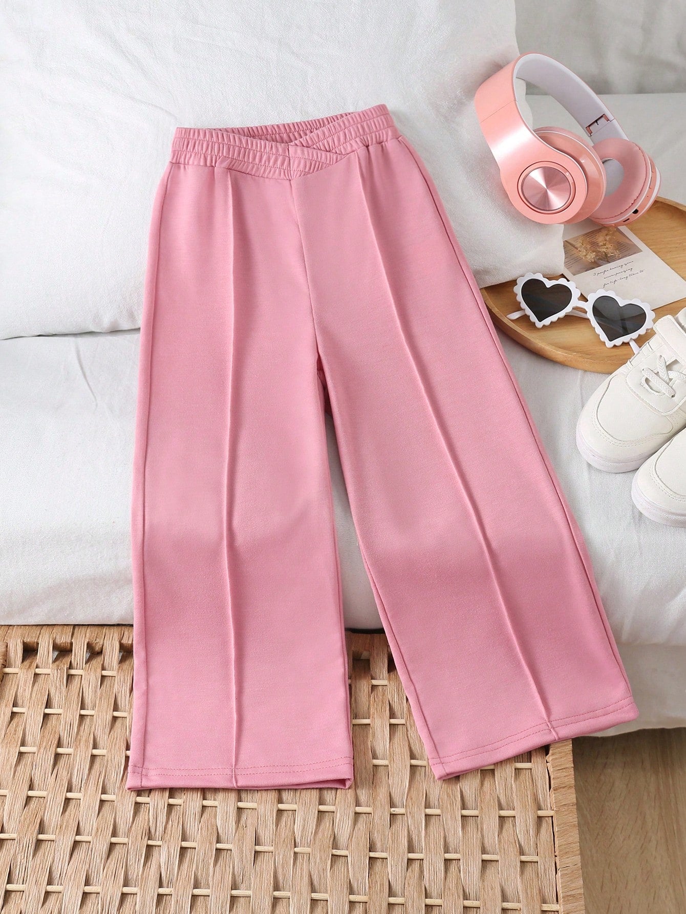 Young Girls Solid Wide Leg Pants For Dailywear