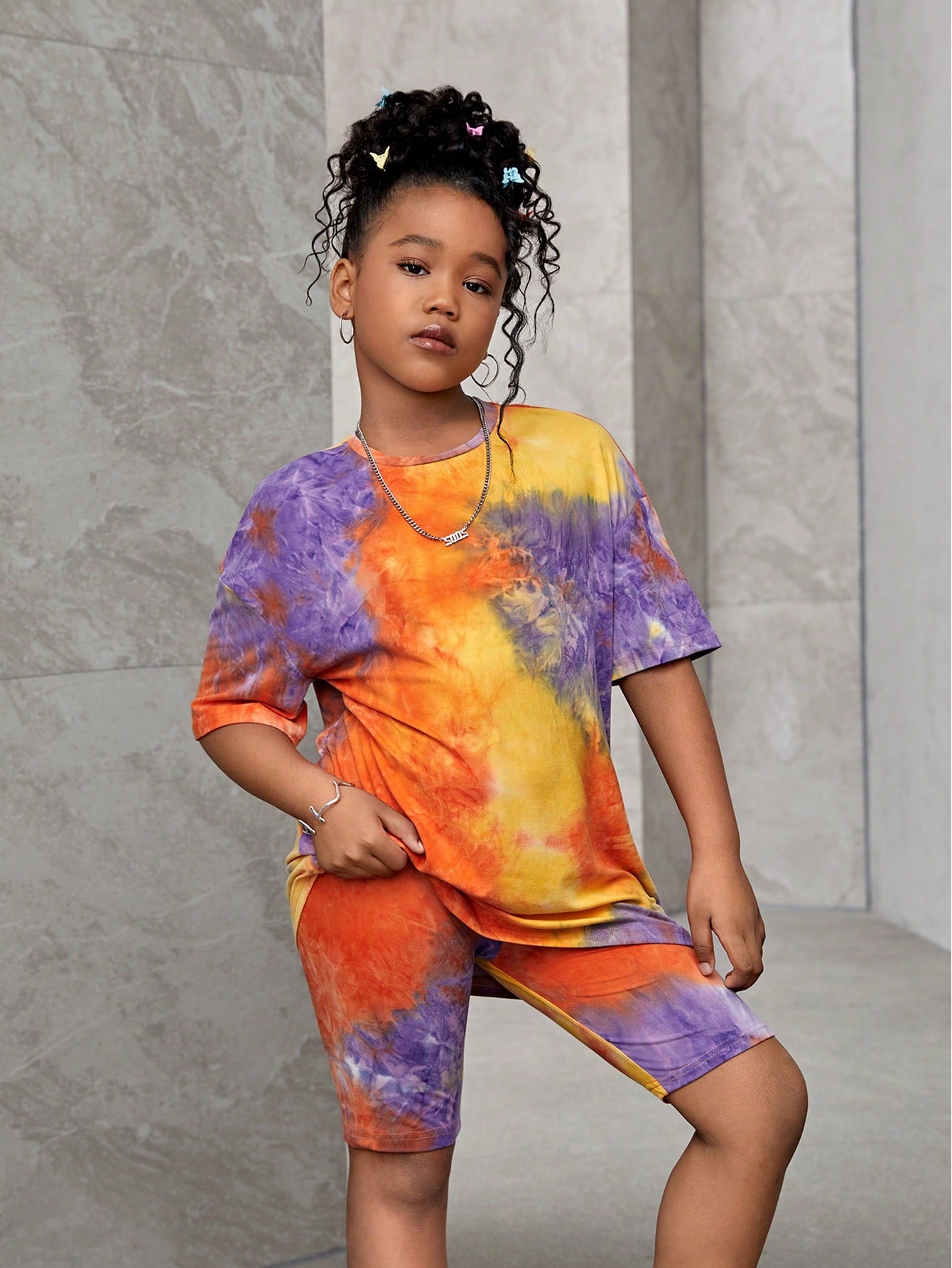 Tween Girl's Knitted Tie-Dye Round Neck Short Sleeve Top And Shorts Set, For Vacation And Leisure In Spring And Summer