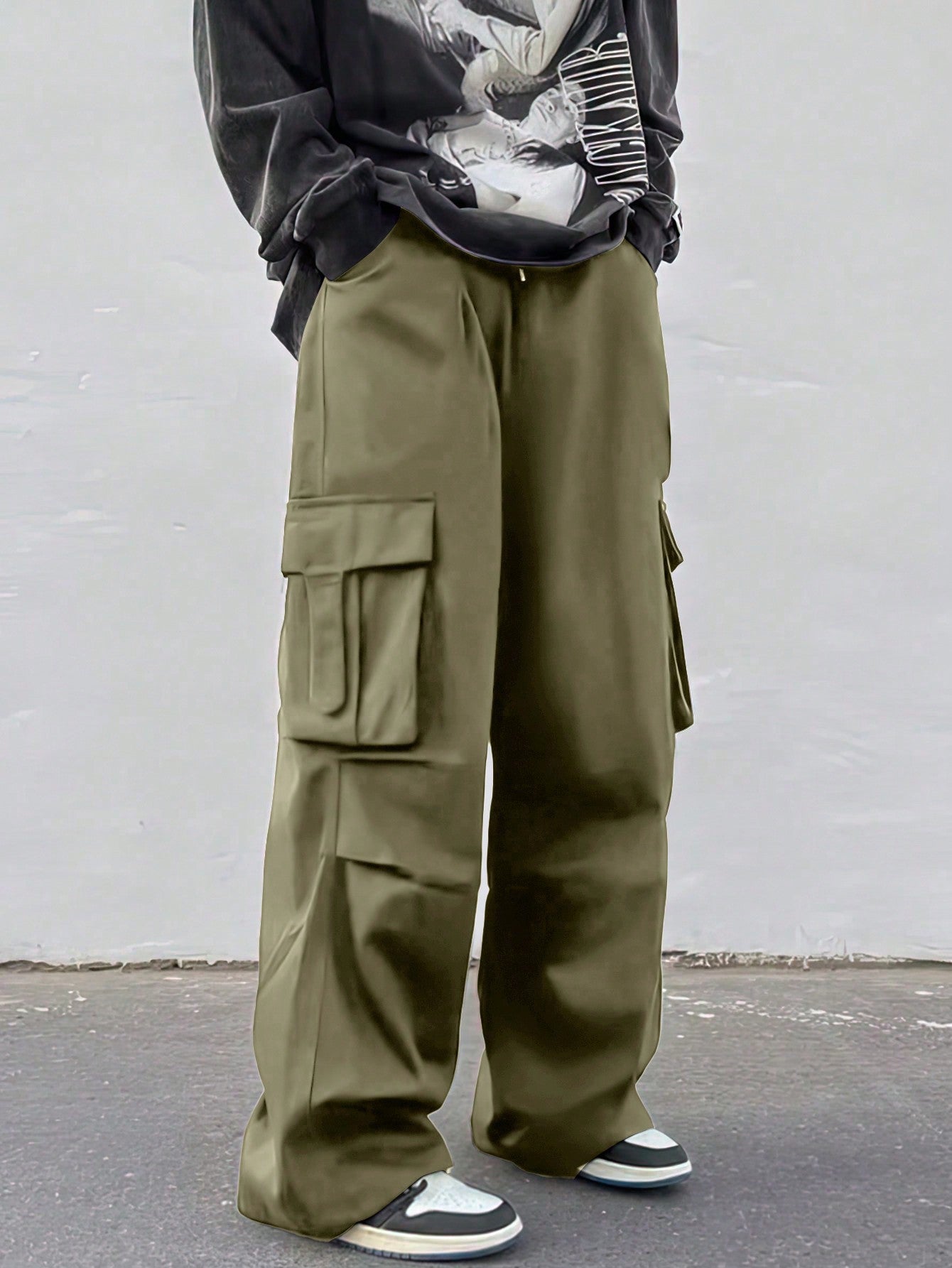 Men Flap Pocket Side Drawstring Waist Oversize Cargo Pants Baggy Long Plain Black Going Out