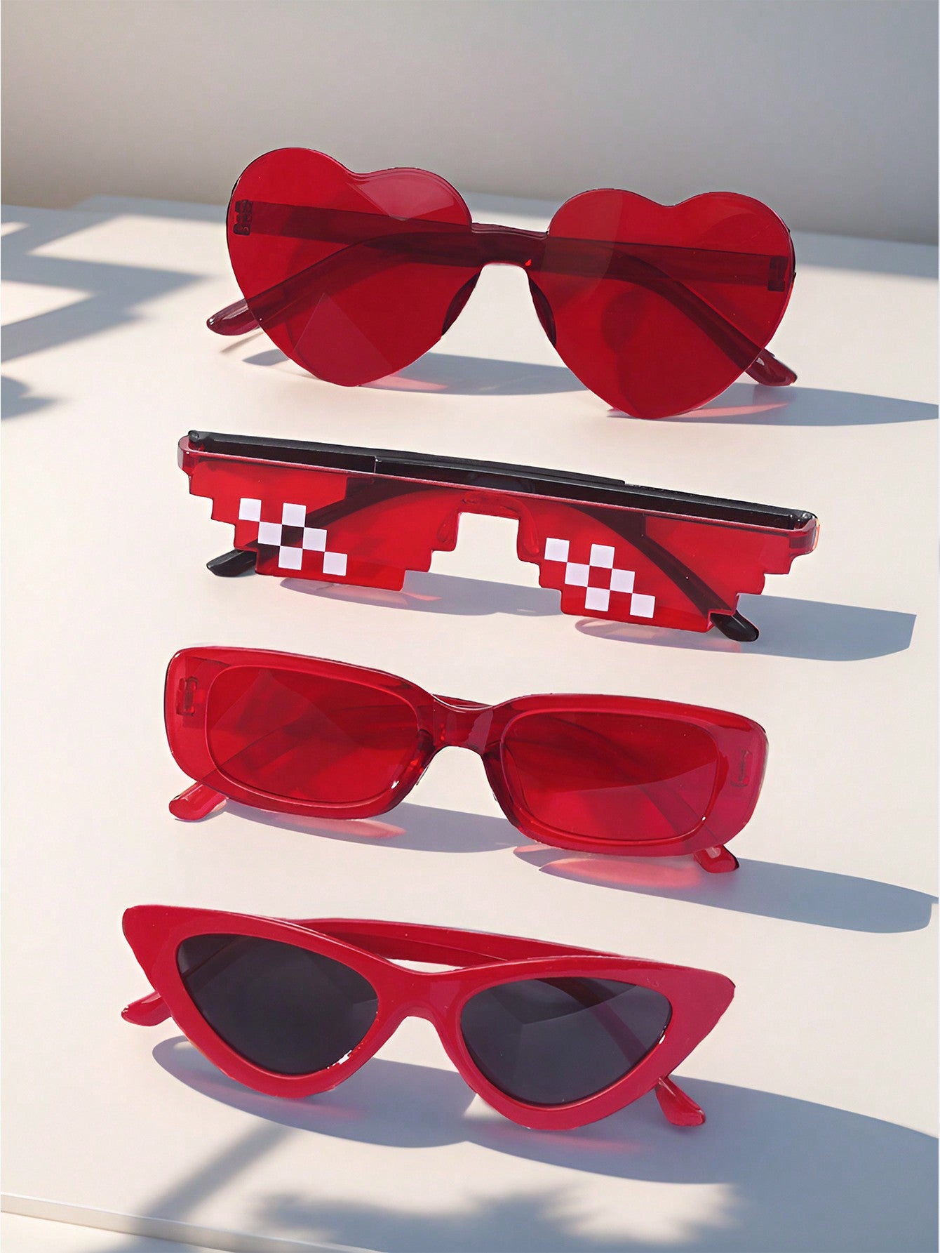 4pcs Sweet & Cute Girls' Pink Heart Shaped Square Frame Sunglasses With Mosaic