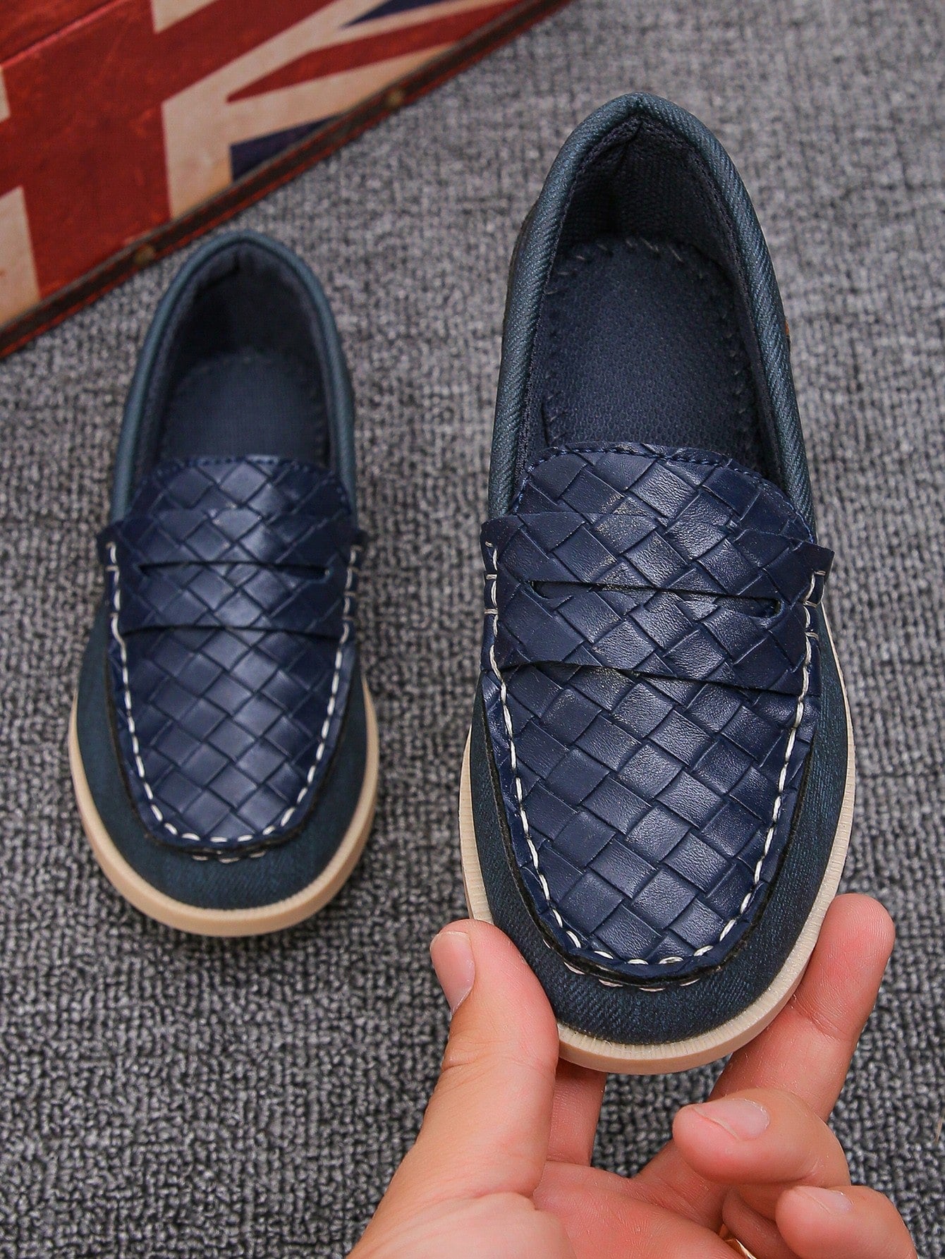 Spring And Autumn Boys' Breathable Slip-On Loafers, Non-Slip Flat Stitching Shoes