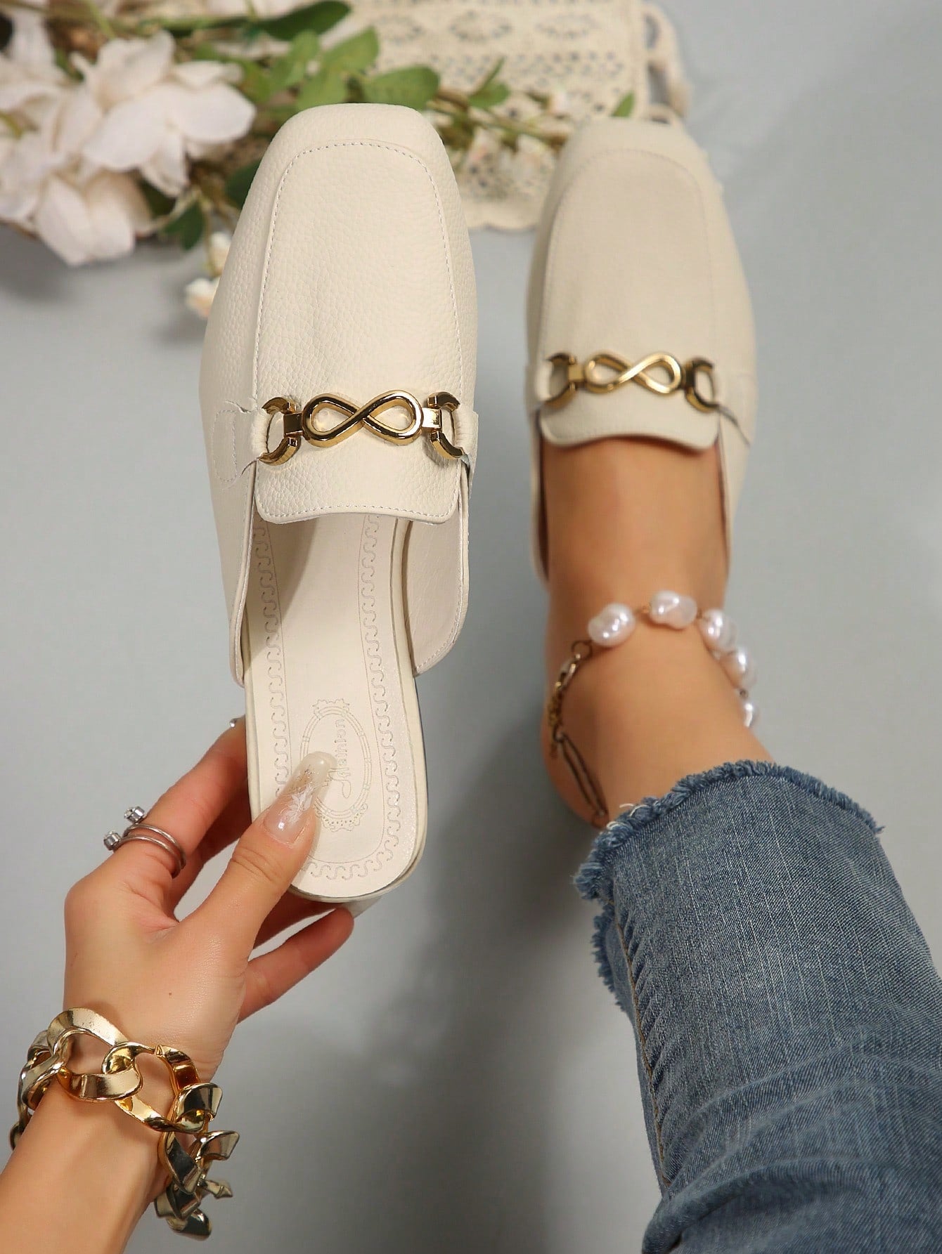 Elegant Beige Flats For Women, Metal Decor Square Toe Flat Mules