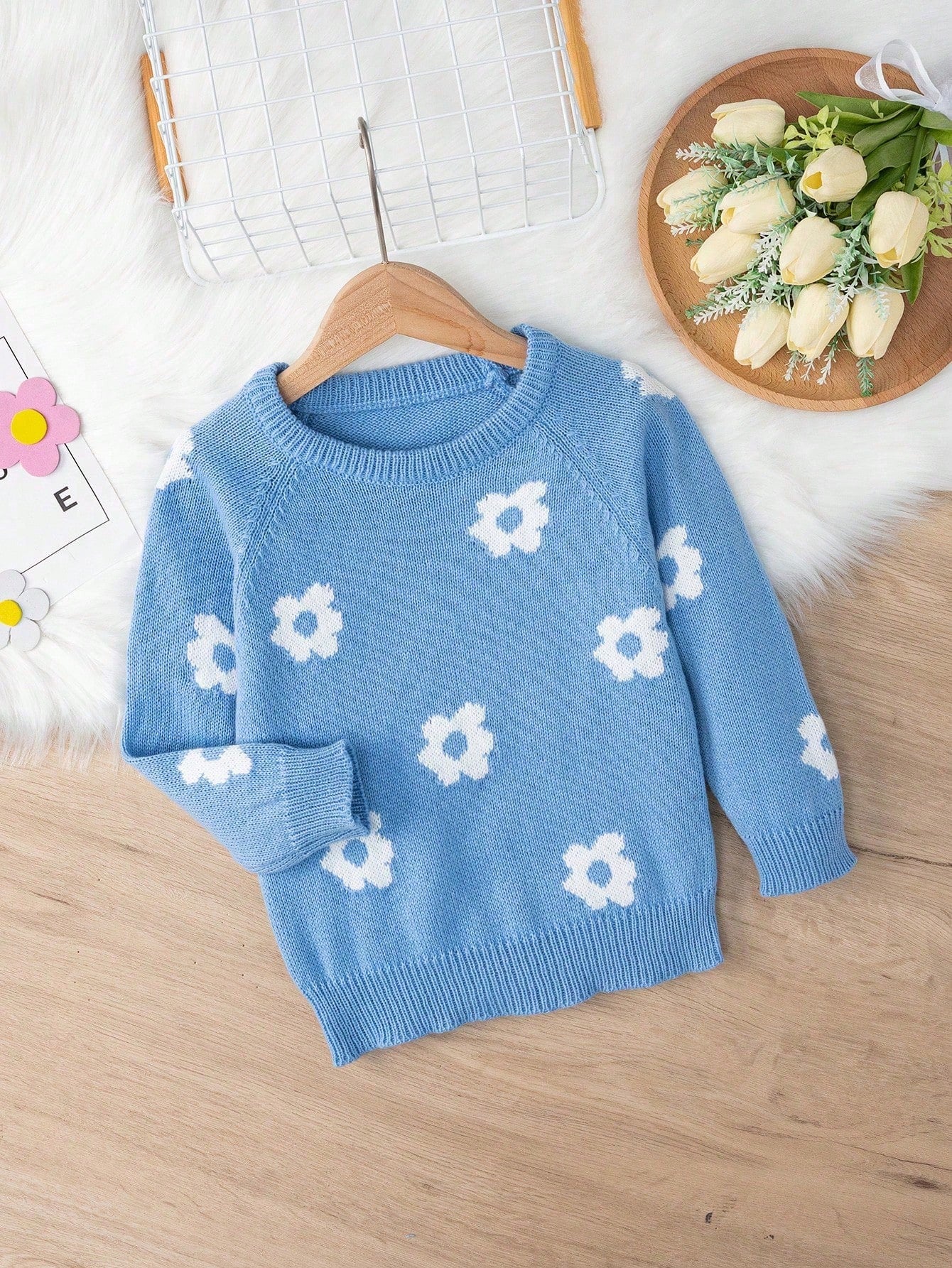 Girls (Small) Round Neck Long Sleeve Floral Pattern Sweater, Casual Daily Wear