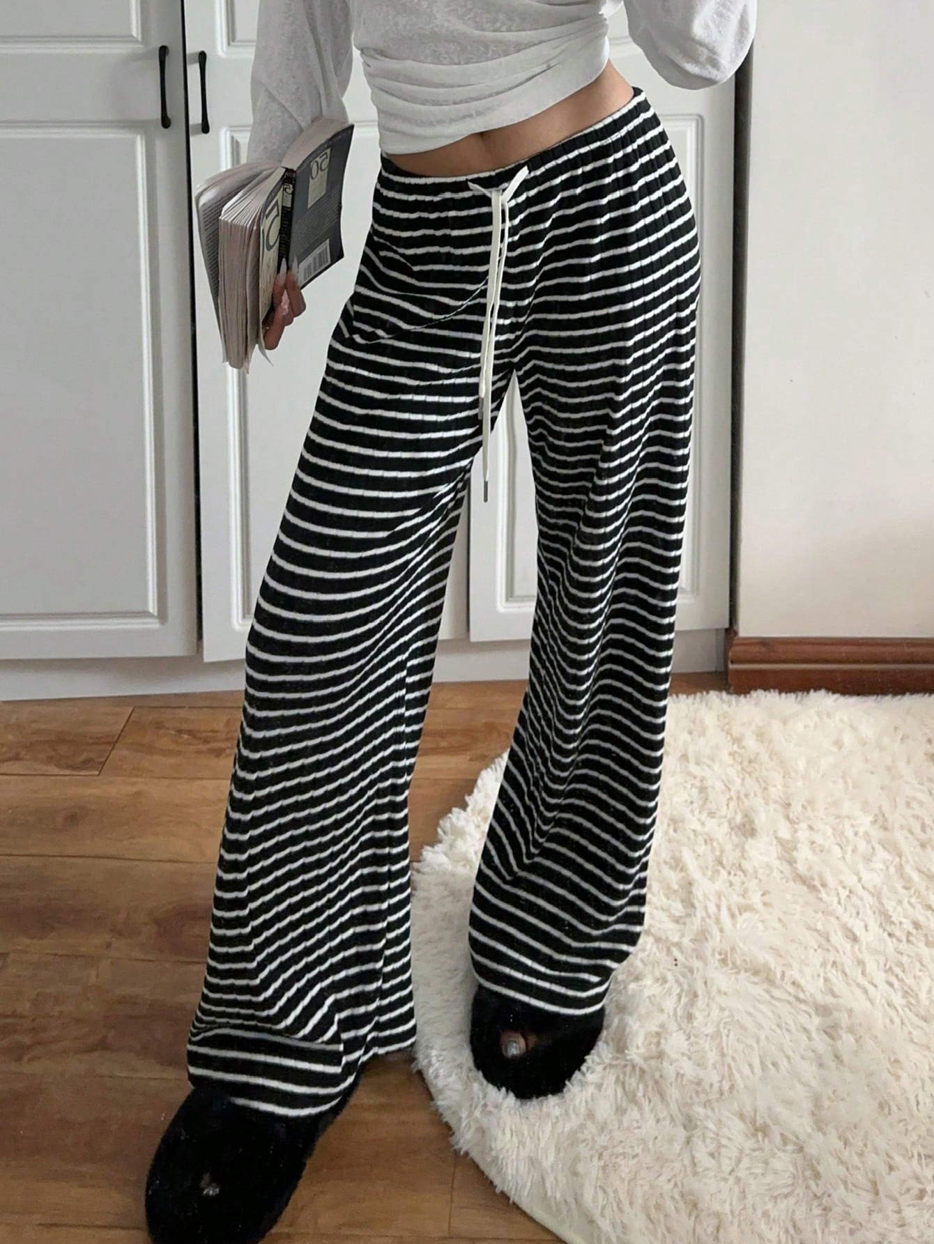 Women's Tie-Waist Fluffy Leopard Print Casual Wide Leg Baggy Pants